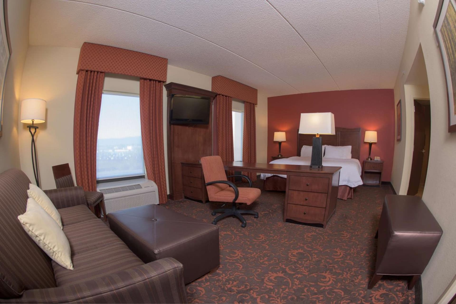 Hampton Inn and Suites Woodstock, Virginia gallery photo in Woodstock, VA — image 9