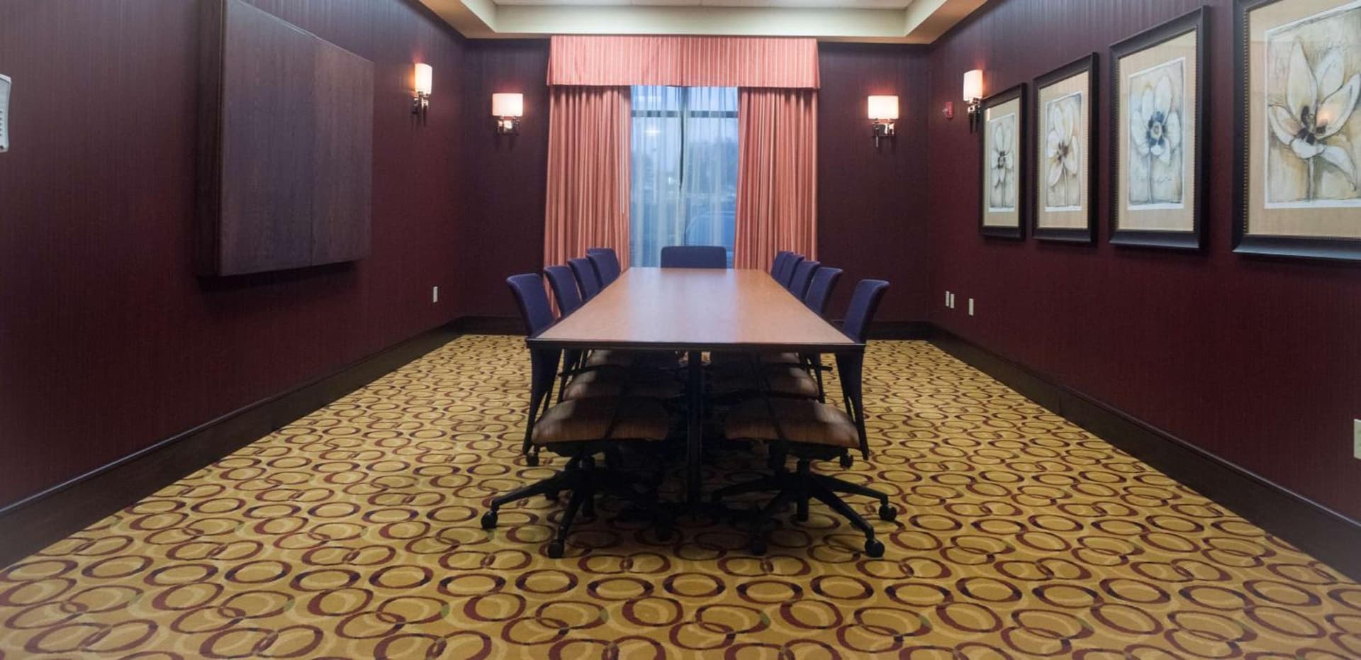 Hampton Inn and Suites Woodstock, Virginia gallery photo in Woodstock, VA — image 45