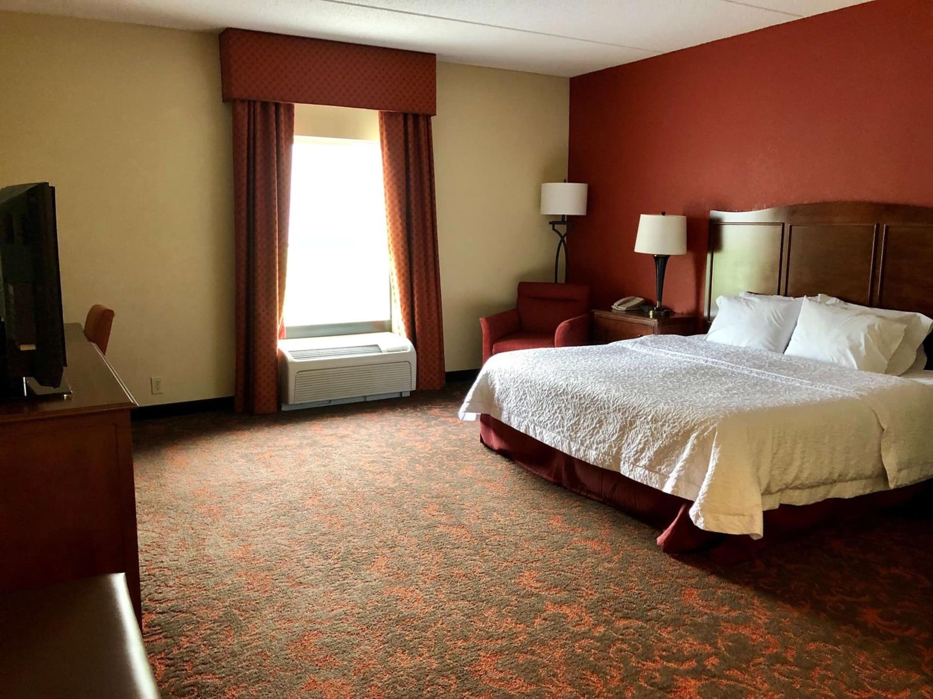 Hampton Inn and Suites Woodstock, Virginia gallery photo in Woodstock, VA — image 48