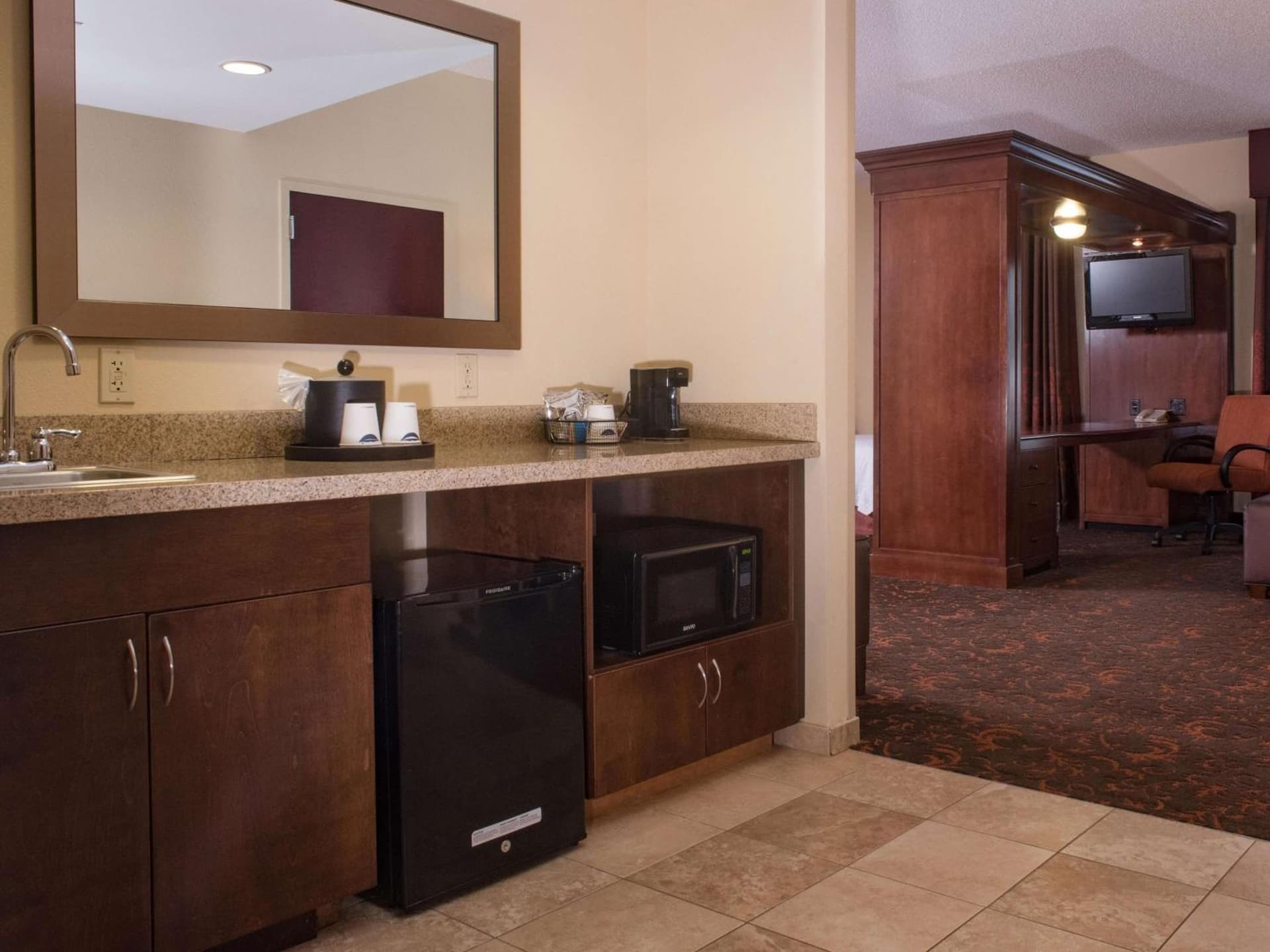 Hampton Inn and Suites Woodstock, Virginia gallery photo in Woodstock, VA — image 53