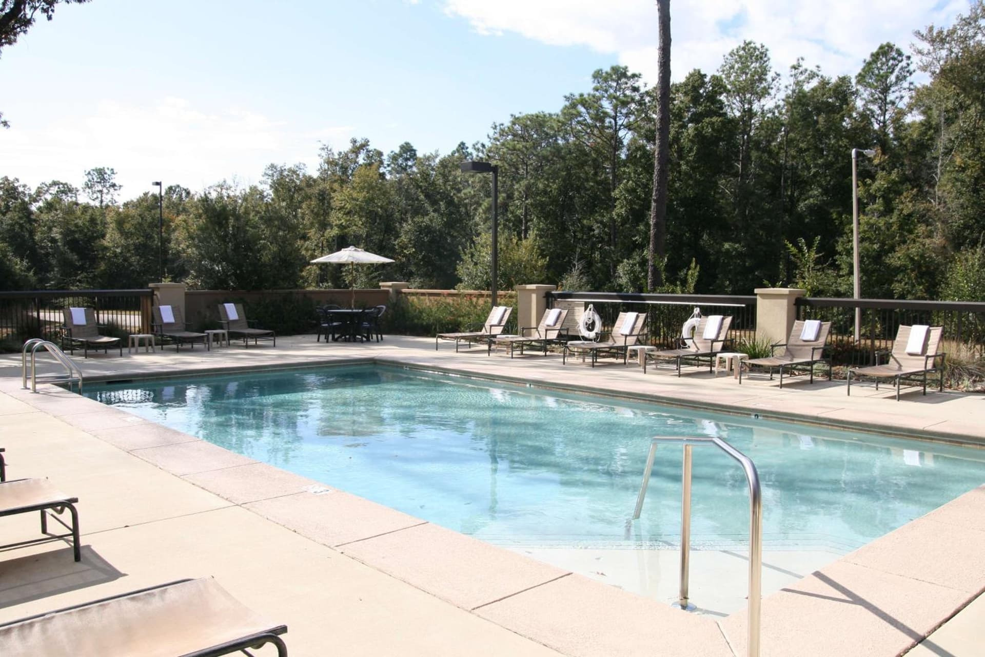 Hampton Inn & Suites Mobile Providence Park/Airport gallery photo in Mobile, AL — image 11