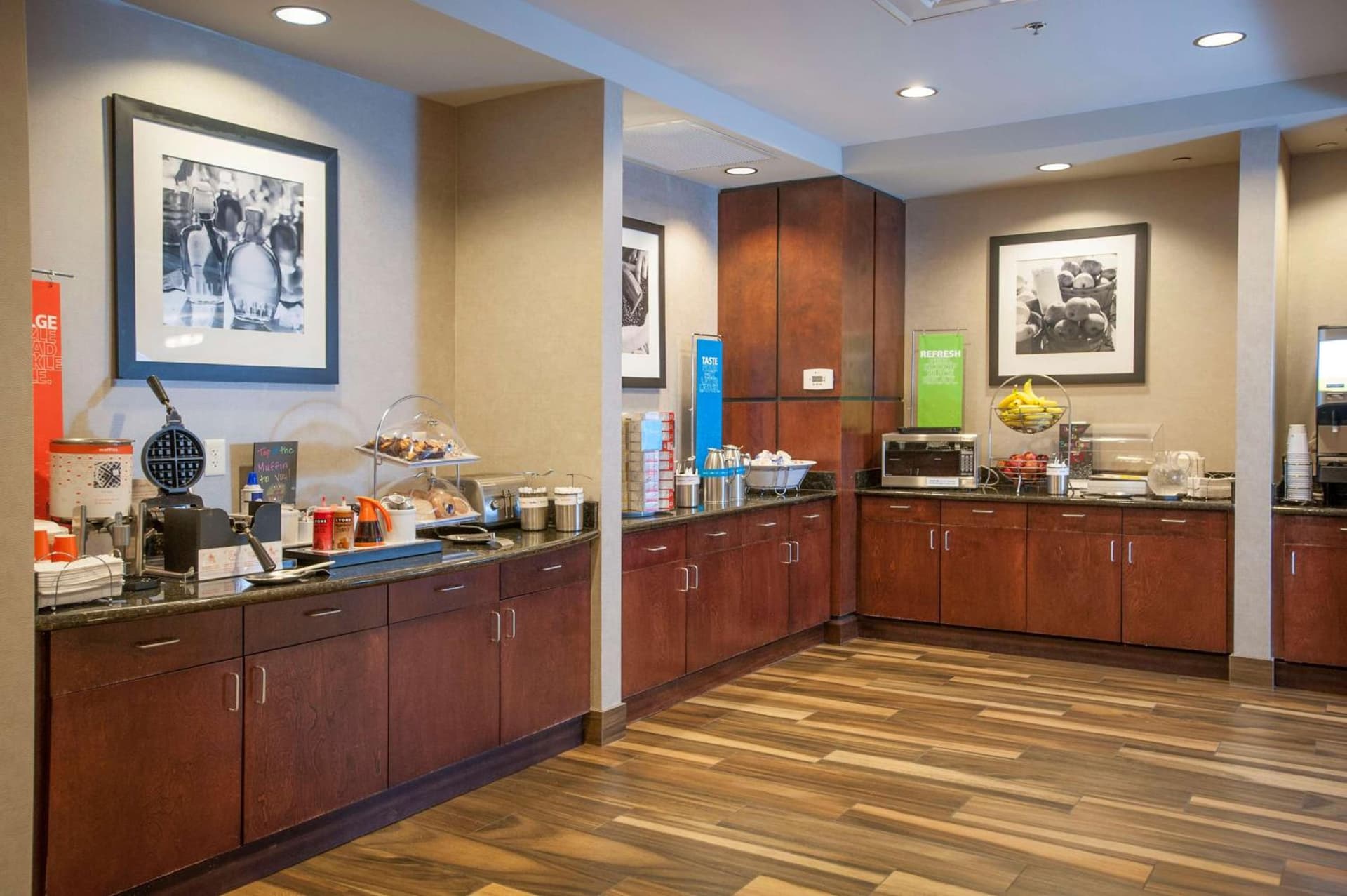 Hampton Inn & Suites Mobile Providence Park/Airport gallery photo in Mobile, AL — image 16