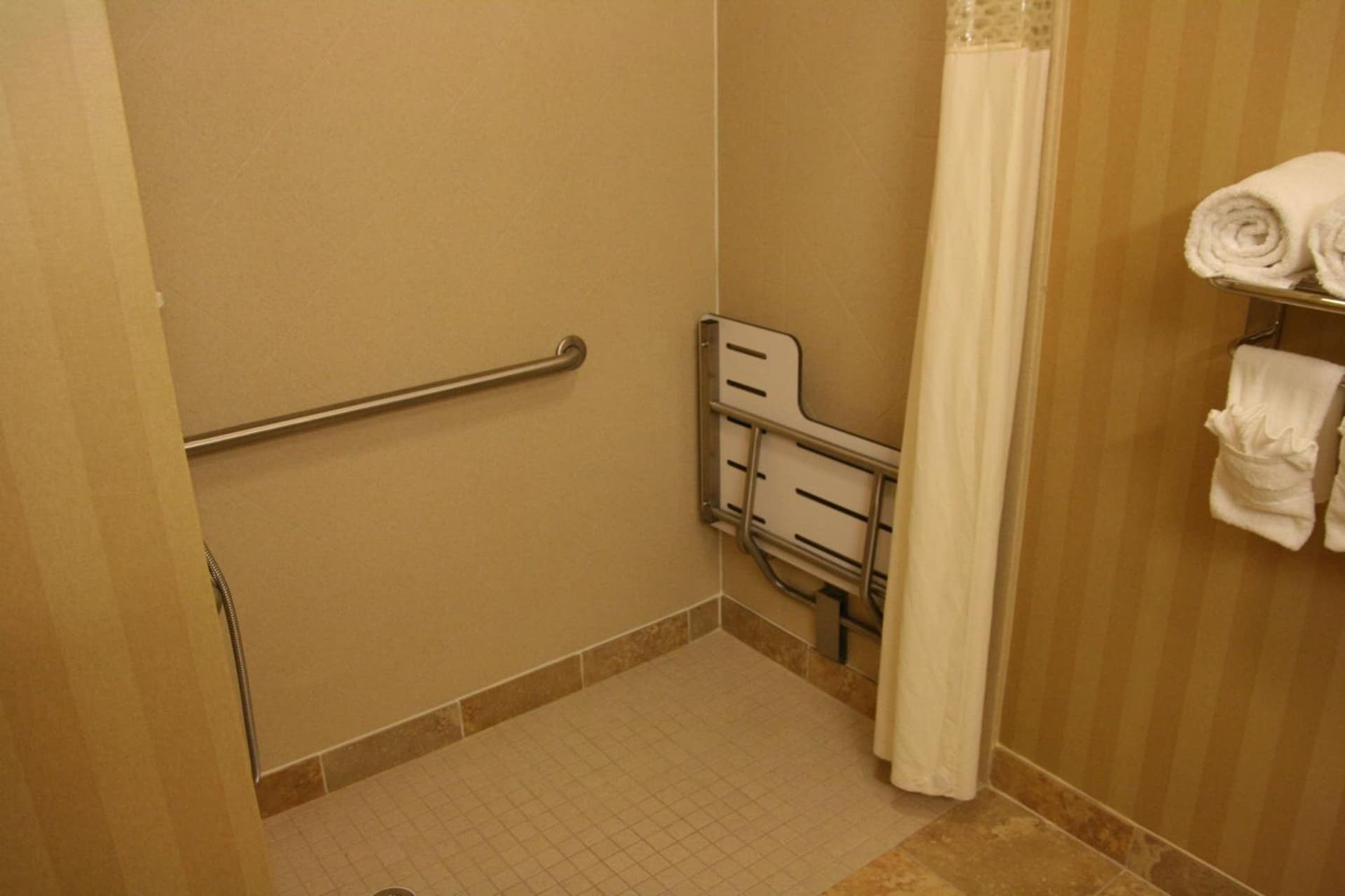 Hampton Inn & Suites Mobile Providence Park/Airport gallery photo in Mobile, AL — image 18