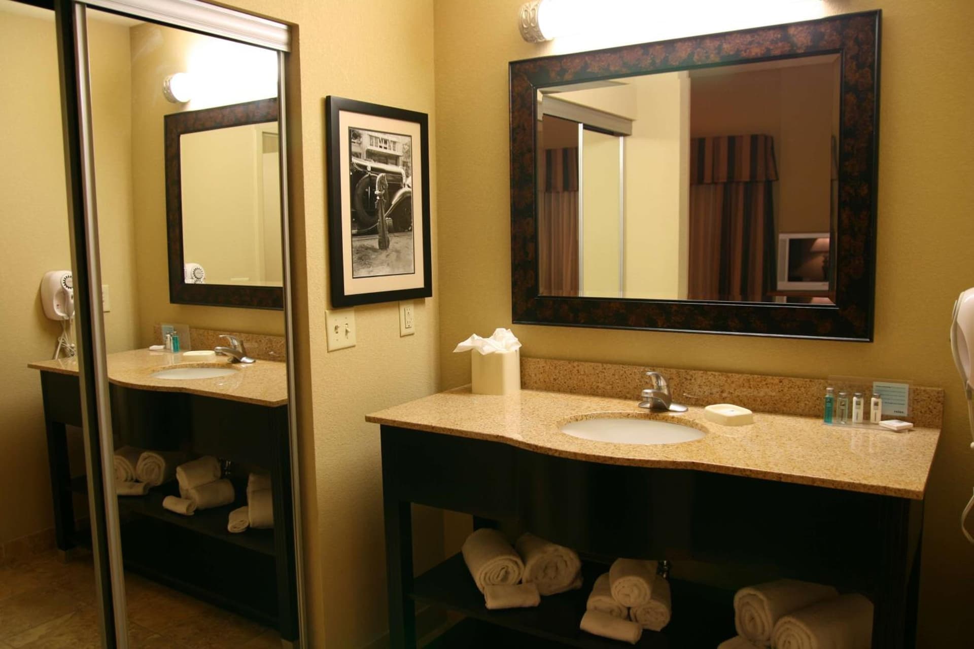 Hampton Inn & Suites Mobile Providence Park/Airport gallery photo in Mobile, AL — image 26