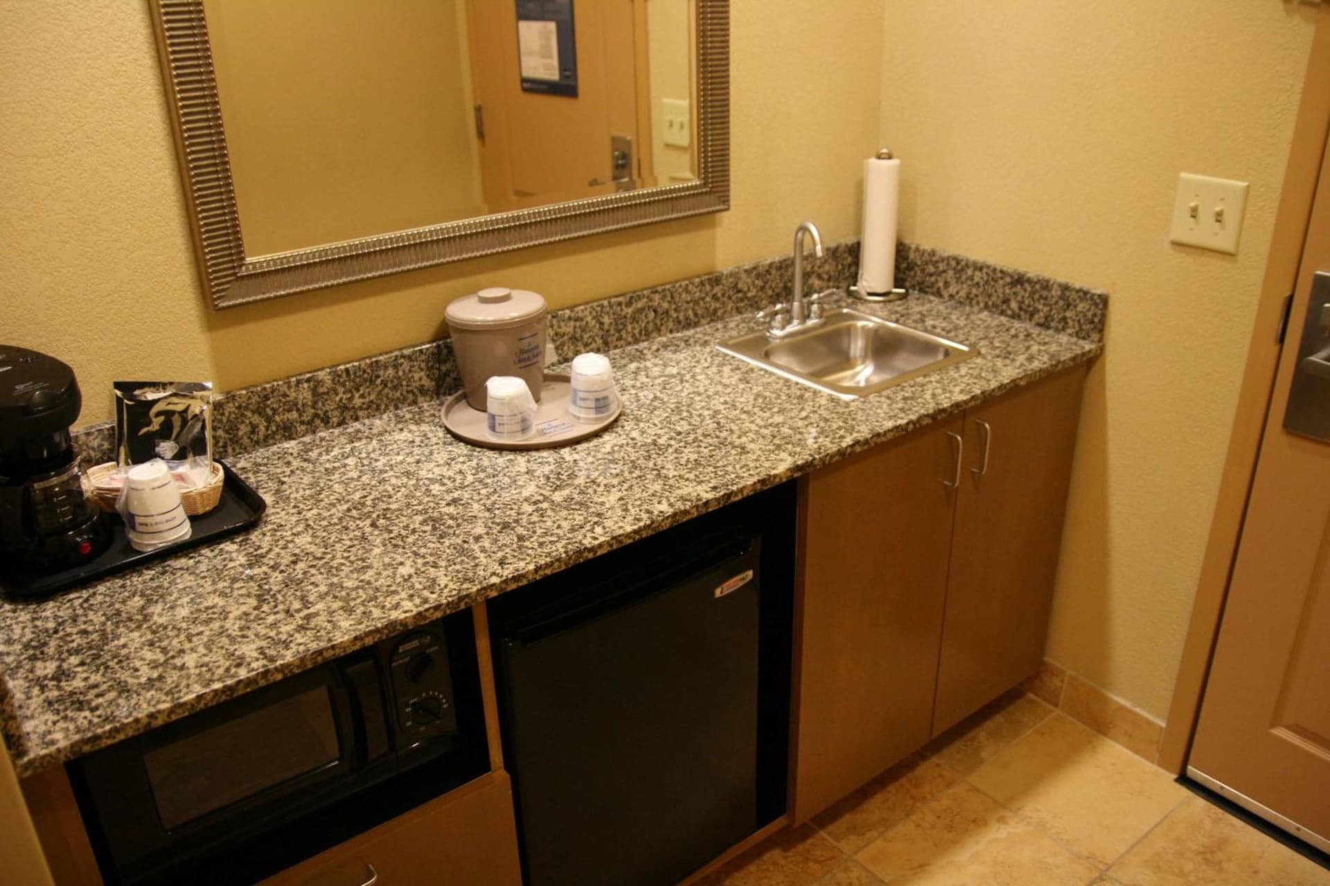 Hampton Inn & Suites Mobile Providence Park/Airport gallery photo in Mobile, AL — image 23