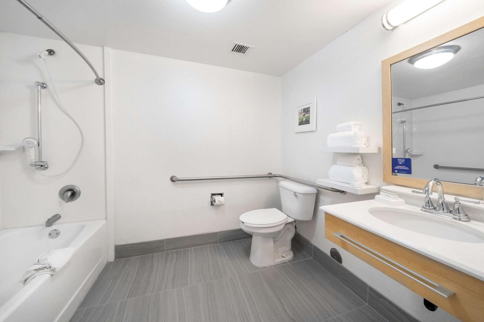 Hampton Inn & Suites Modesto - Salida gallery photo in Modesto, CA — image 22