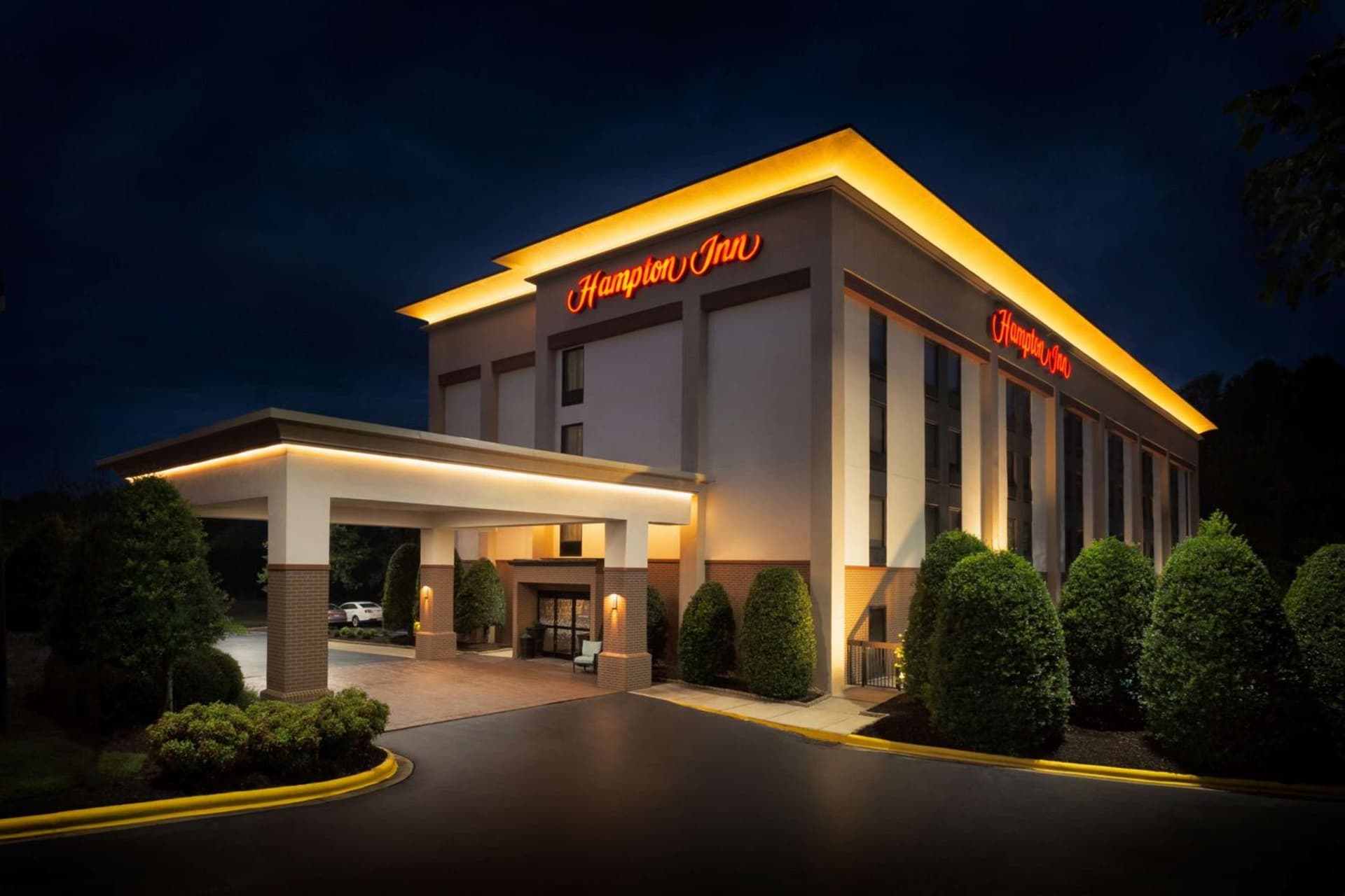 Hampton Inn Morganton interior in Morganton, NC — gallery photo 2