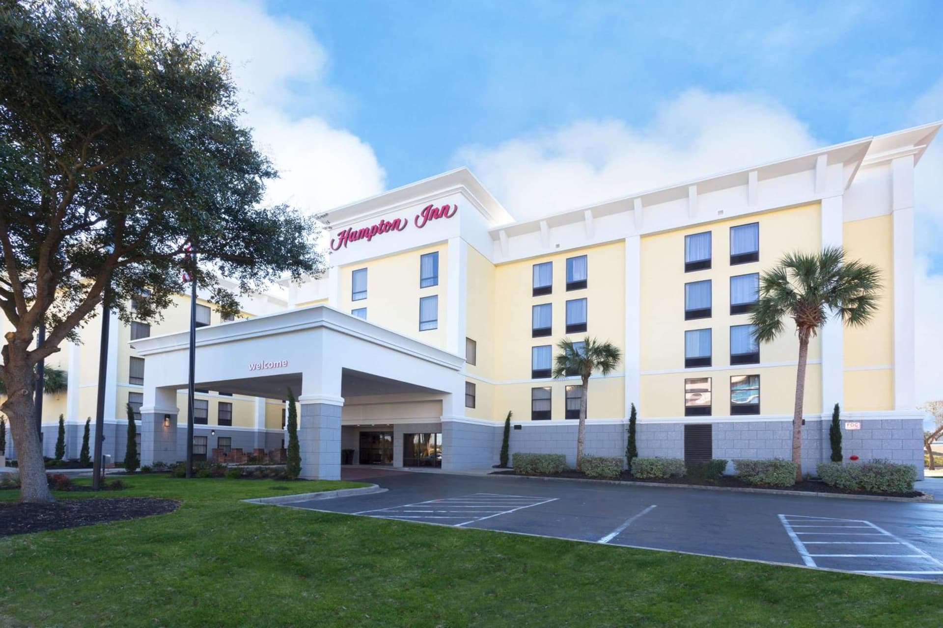 Hampton Inn Harbourgate featured exterior or lobby in Myrtle Beach, SC — similar hotel