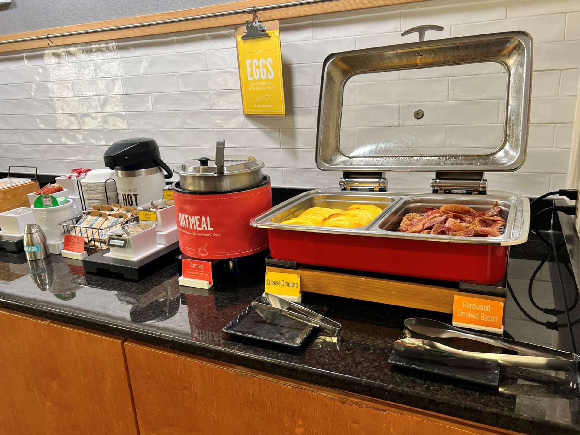Hampton Inn New Bern gallery photo in New Bern, NC — image 54