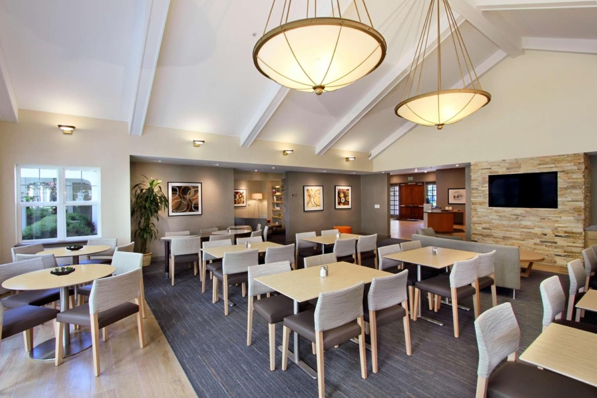 Homewood Suites by Hilton Newark Fremont gallery photo in Fremont, CA — image 25