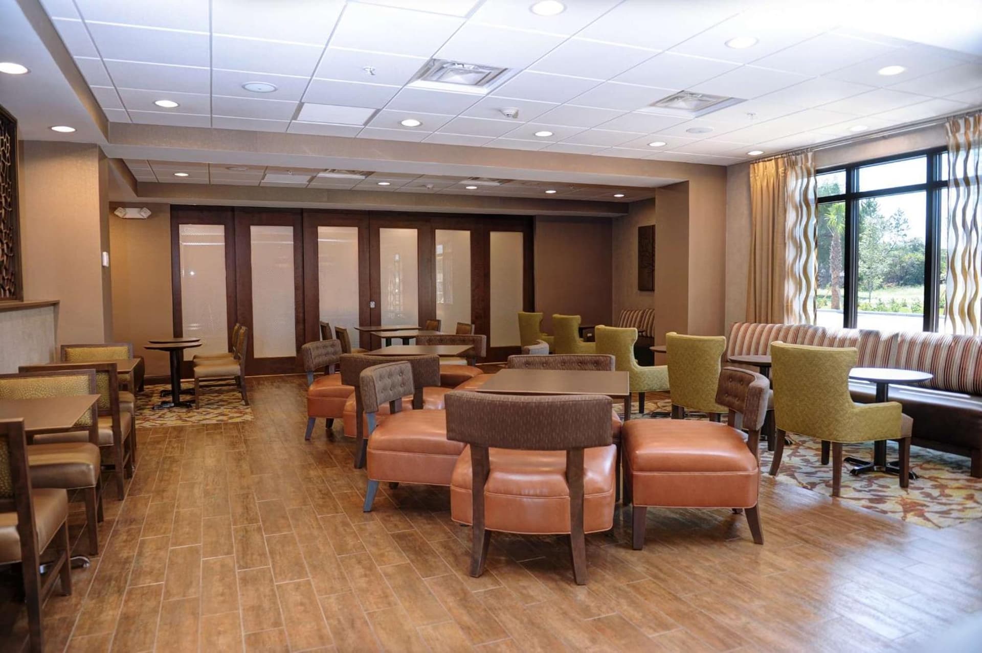 Hampton Inn Crystal River gallery photo in Crystal River, FL — image 17