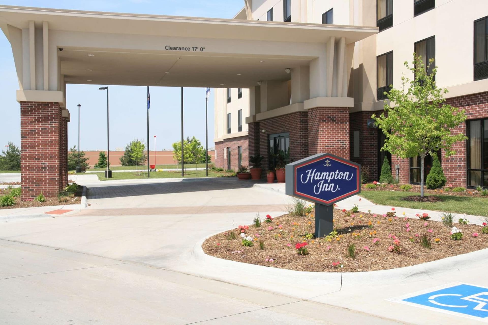 Newly Renovated Hampton Inn Omaha West Lakeside featured exterior or lobby in Omaha, NE — similar hotel