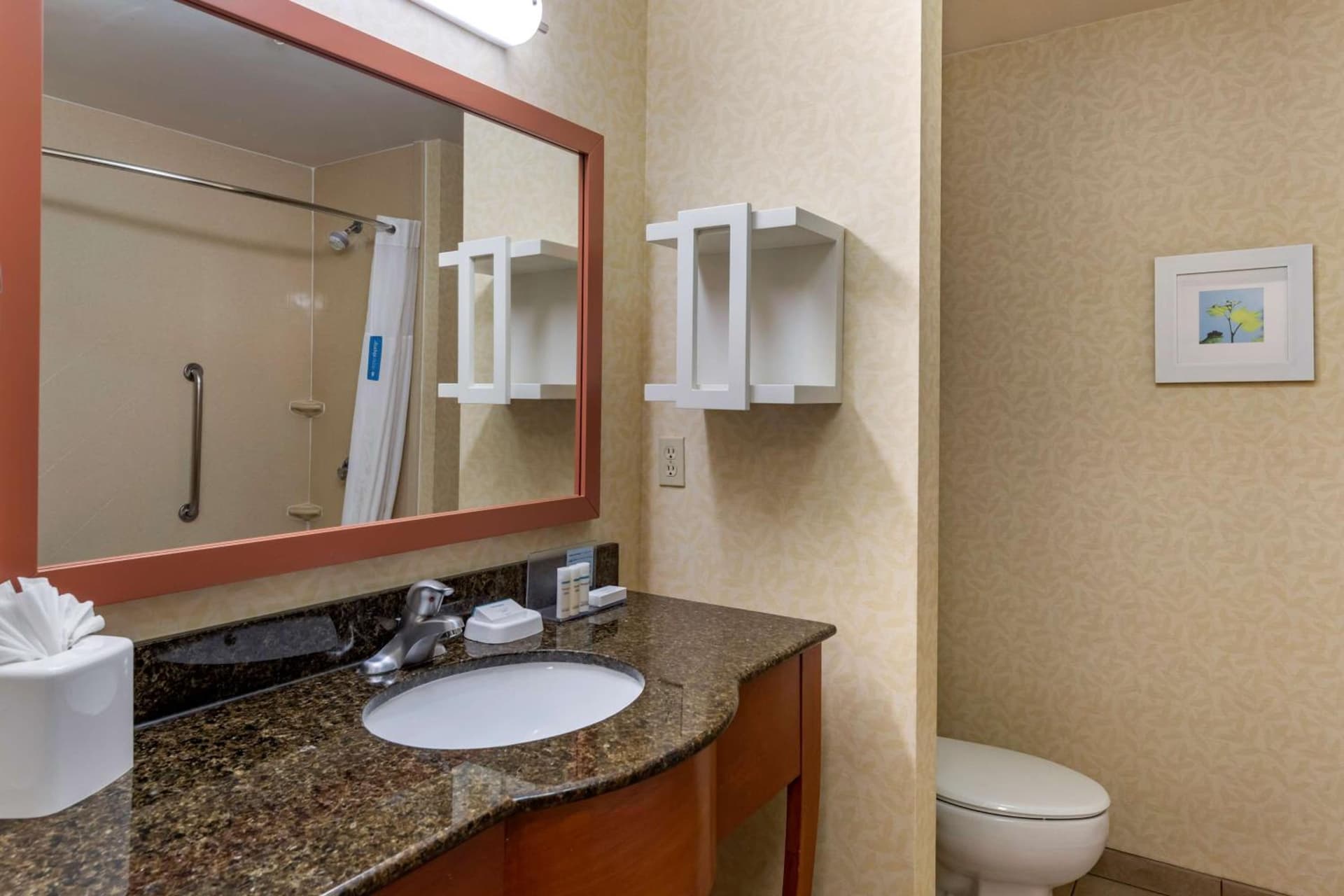 Hampton Inn Norco/Corona gallery photo in Norco, CA — image 9
