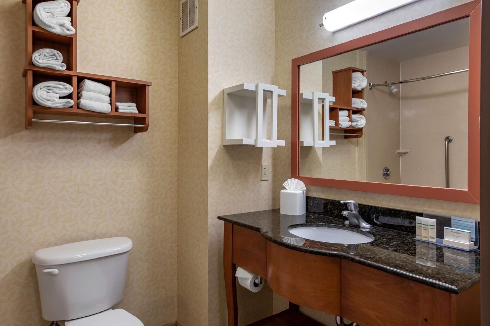 Hampton Inn Norco/Corona gallery photo in Norco, CA — image 28