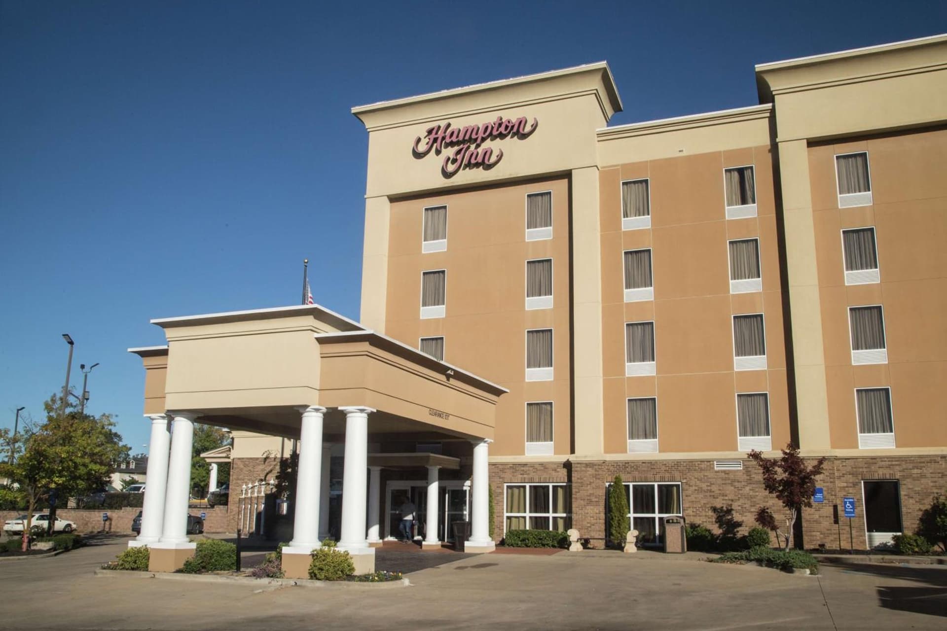 Hampton Inn Oxford-West featured exterior or lobby in Oxford, MS — similar hotel