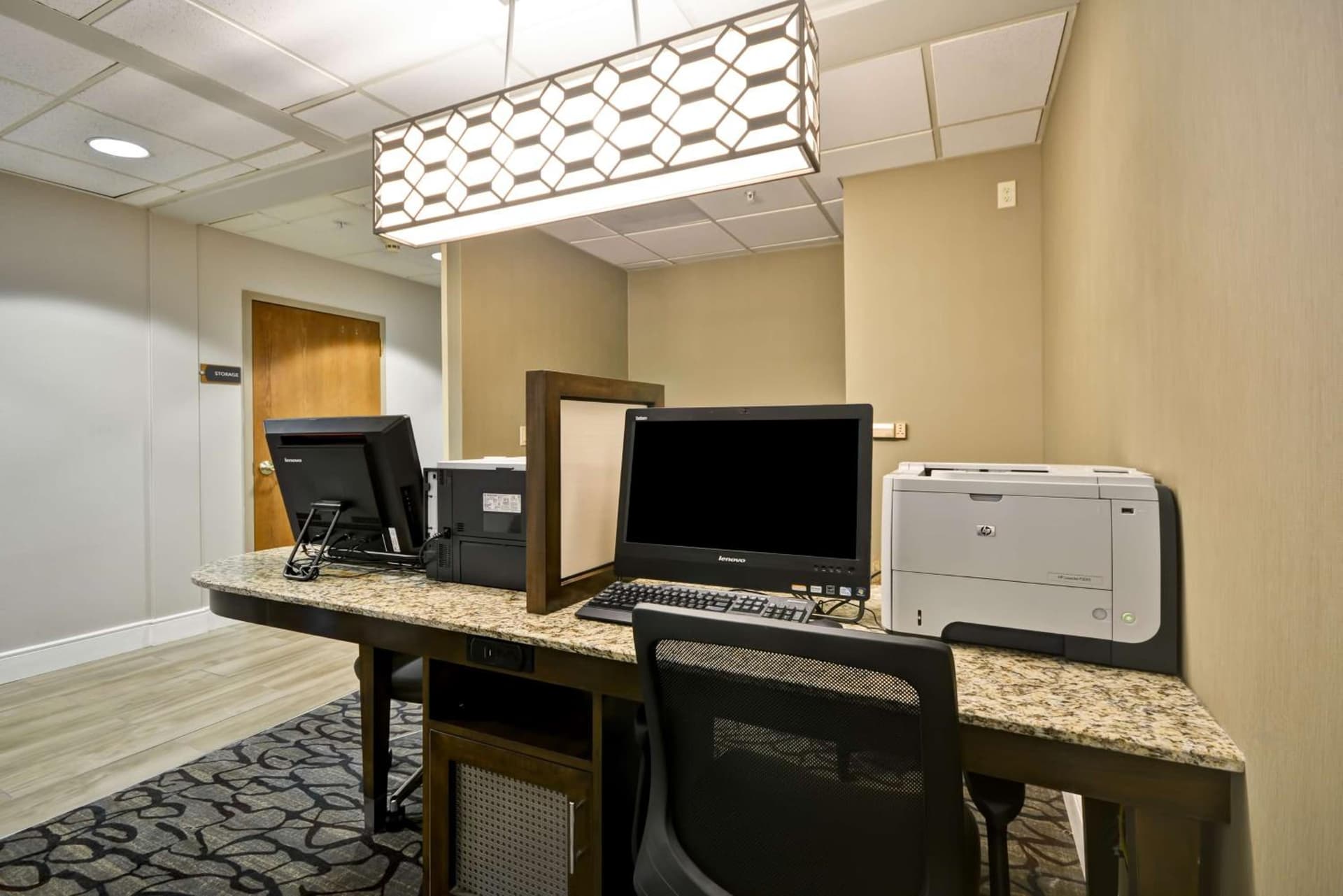 Homewood Suites by Hilton Hillsboro Beaverton gallery photo in Beaverton, OR — image 11