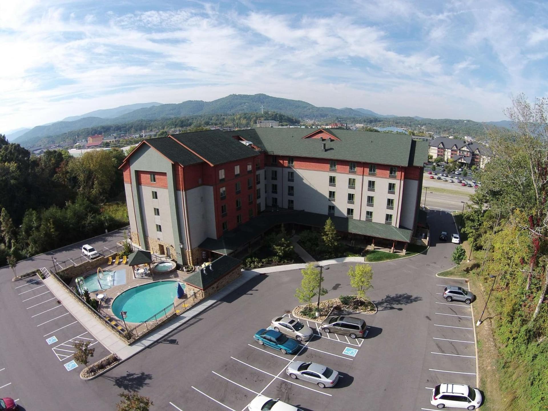 Hampton Inn Pigeon Forge property views in Pigeon Forge, TN — gallery photo 3