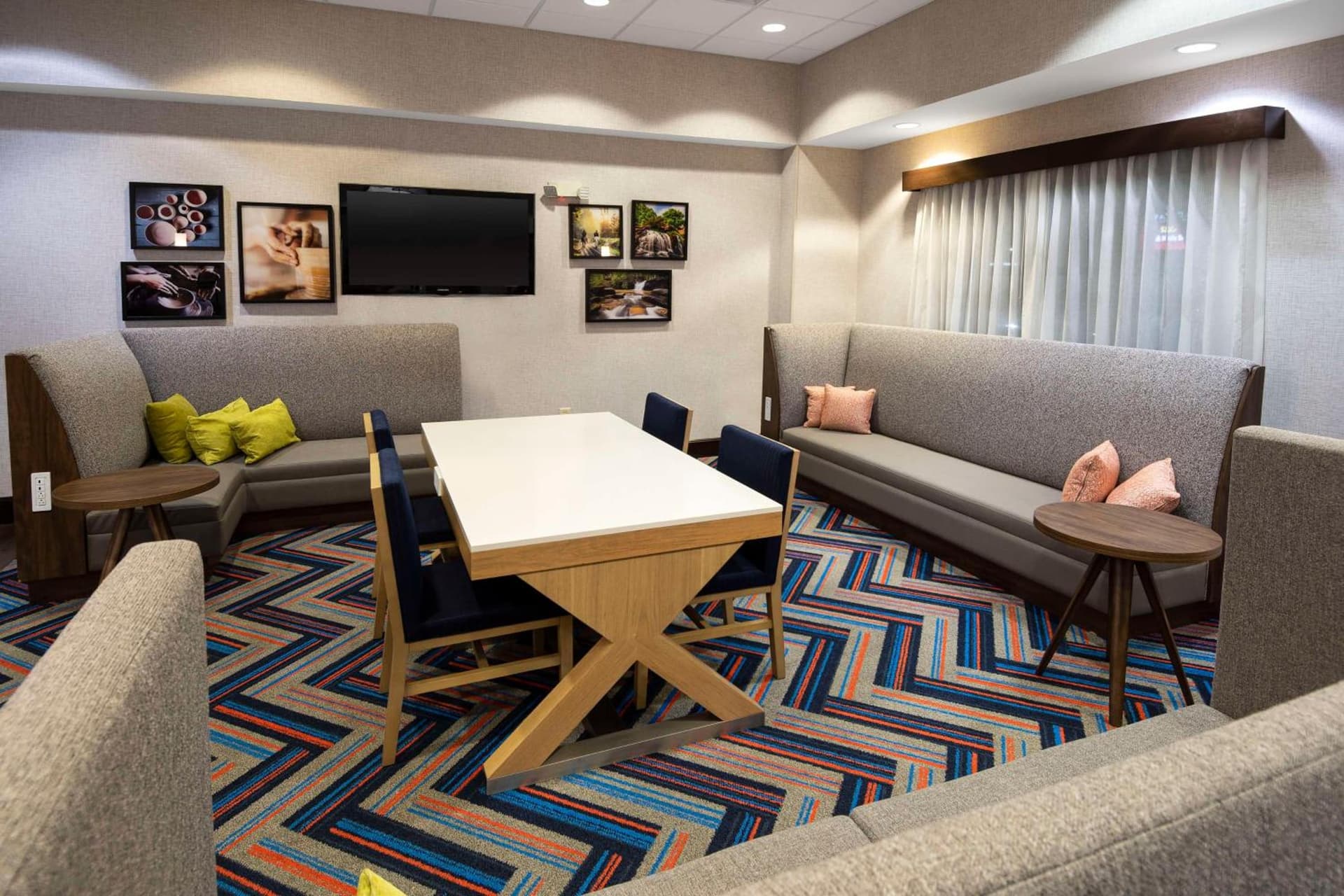 Hampton Inn Greenville gallery photo in Greenville, NC — image 5