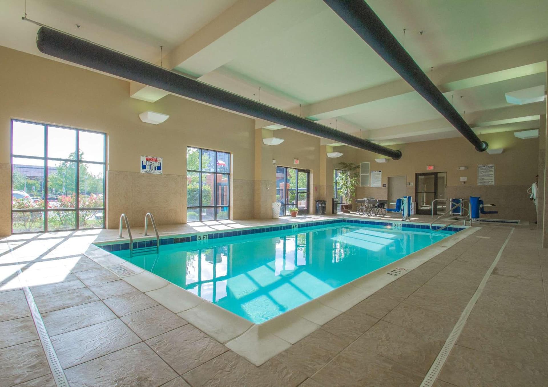Hampton Inn Greenville gallery photo in Greenville, NC — image 39