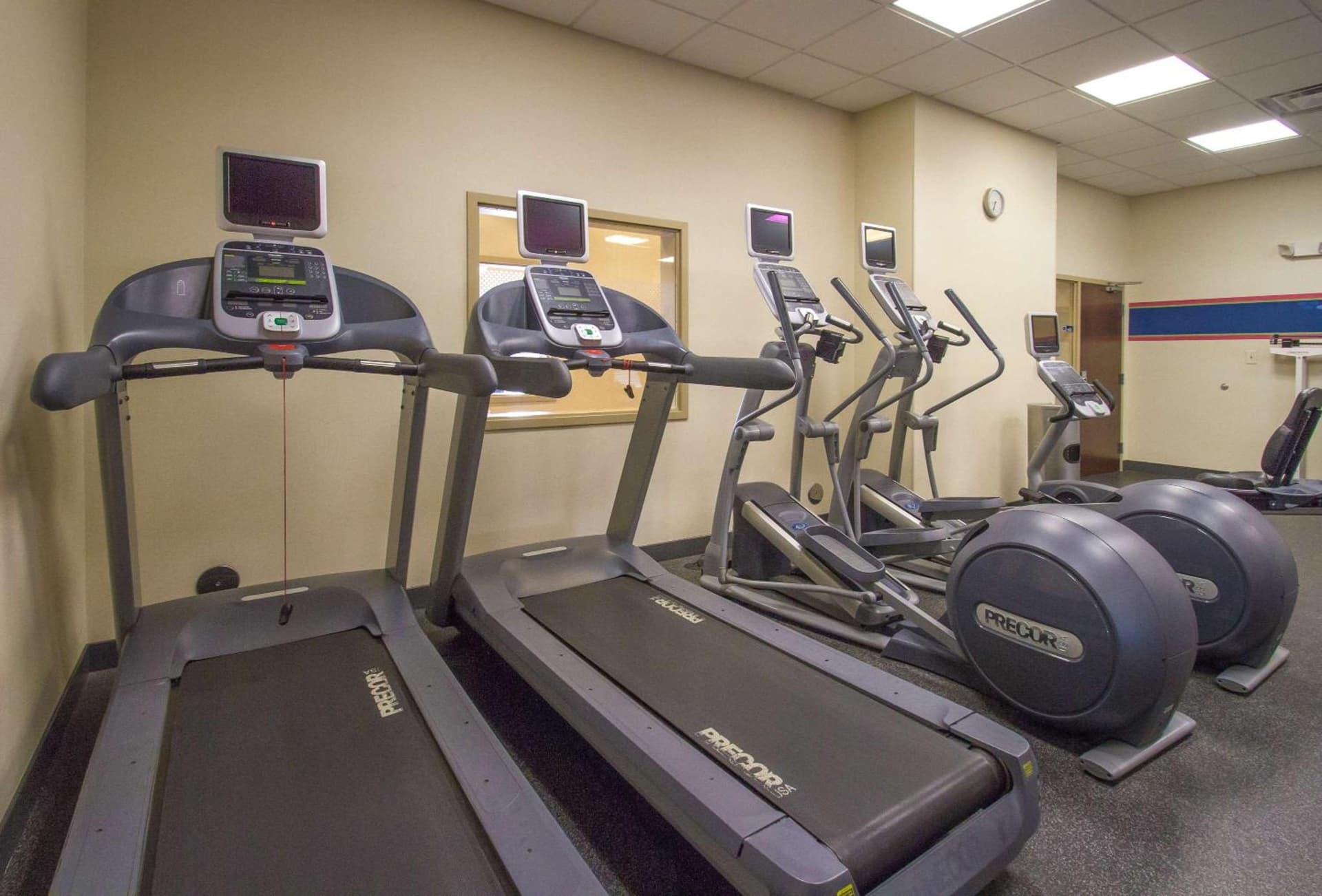 Hampton Inn Greenville gallery photo in Greenville, NC — image 18