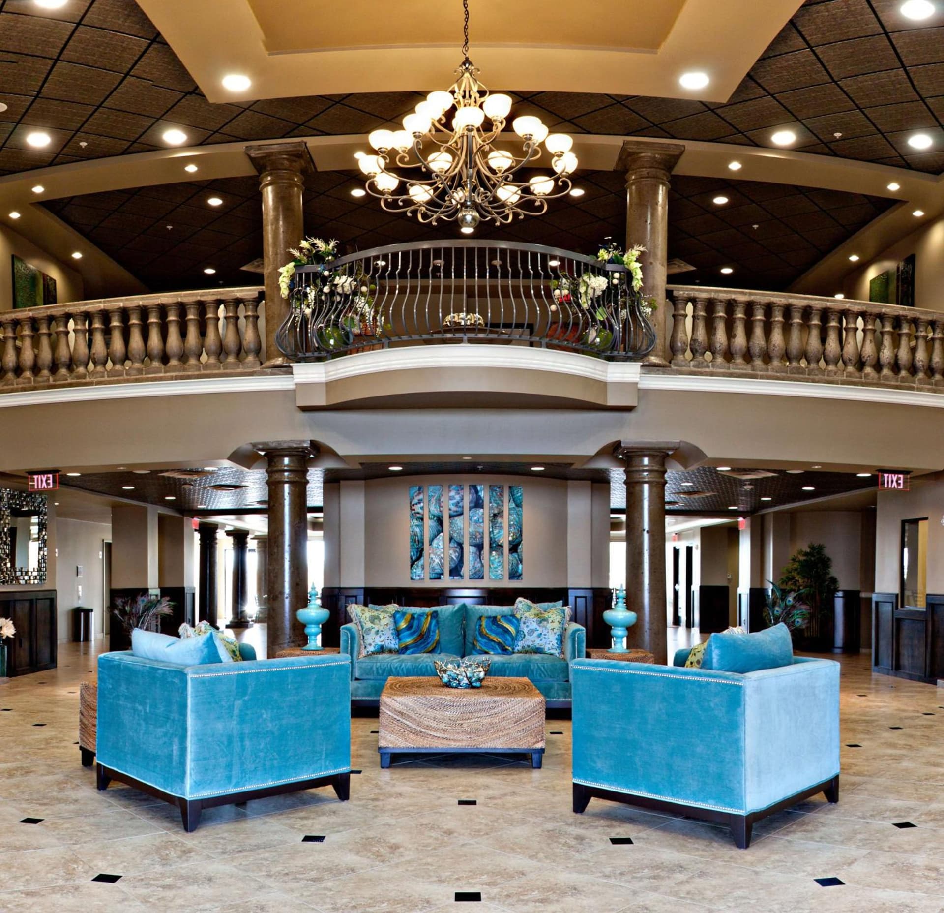 DoubleTree by Hilton Phoenix-Gilbert interior in Gilbert, AZ — gallery photo 2
