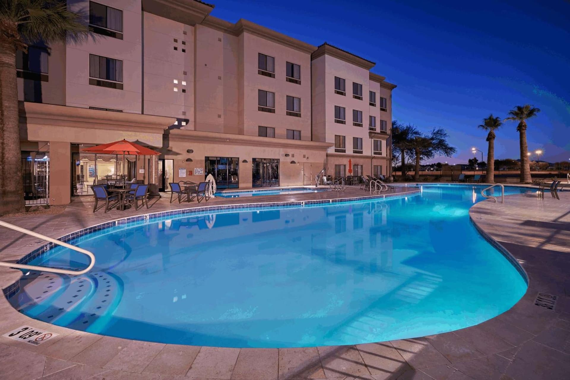 DoubleTree by Hilton Phoenix-Gilbert gallery photo in Gilbert, AZ — image 39