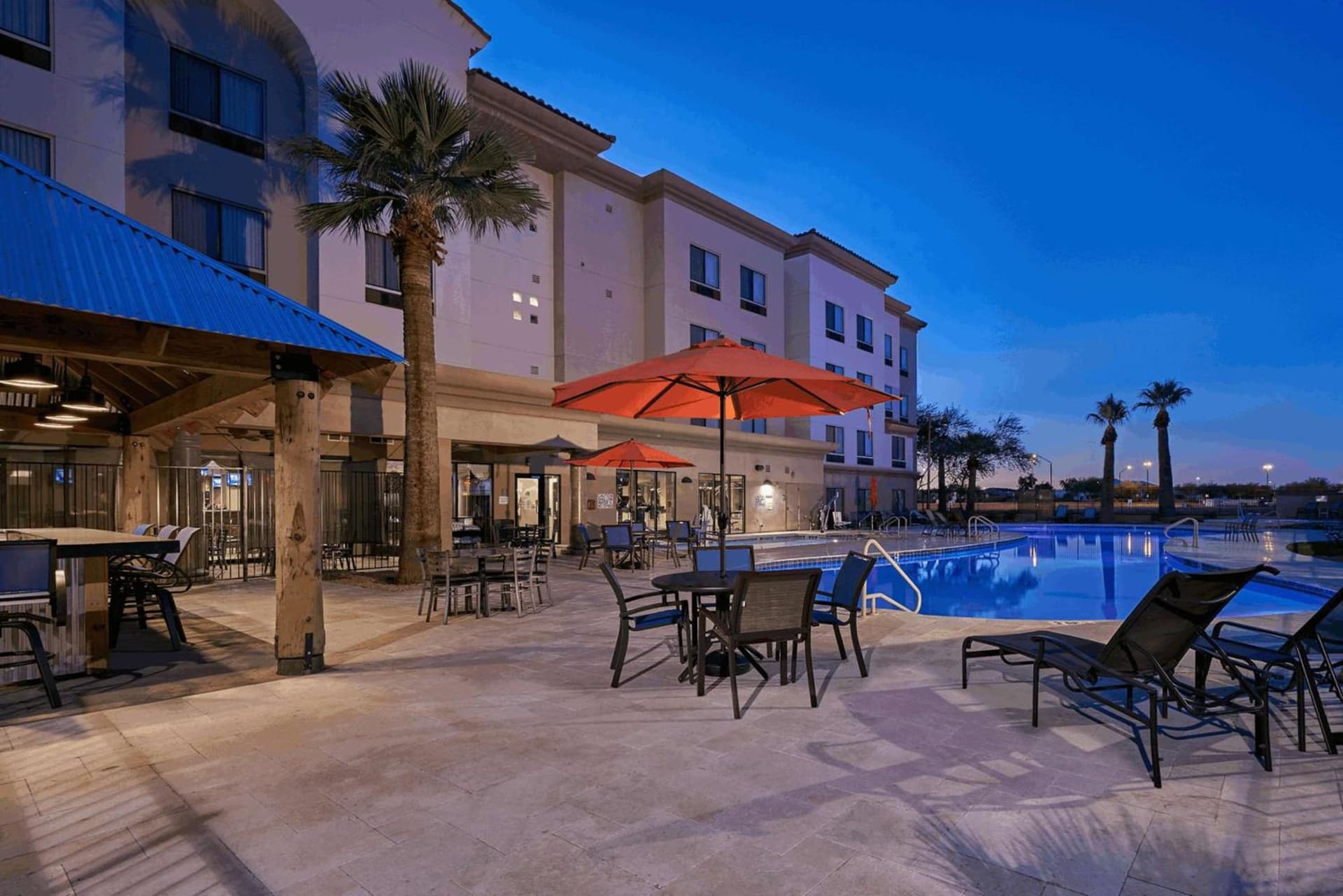 DoubleTree by Hilton Phoenix-Gilbert gallery photo in Gilbert, AZ — image 20