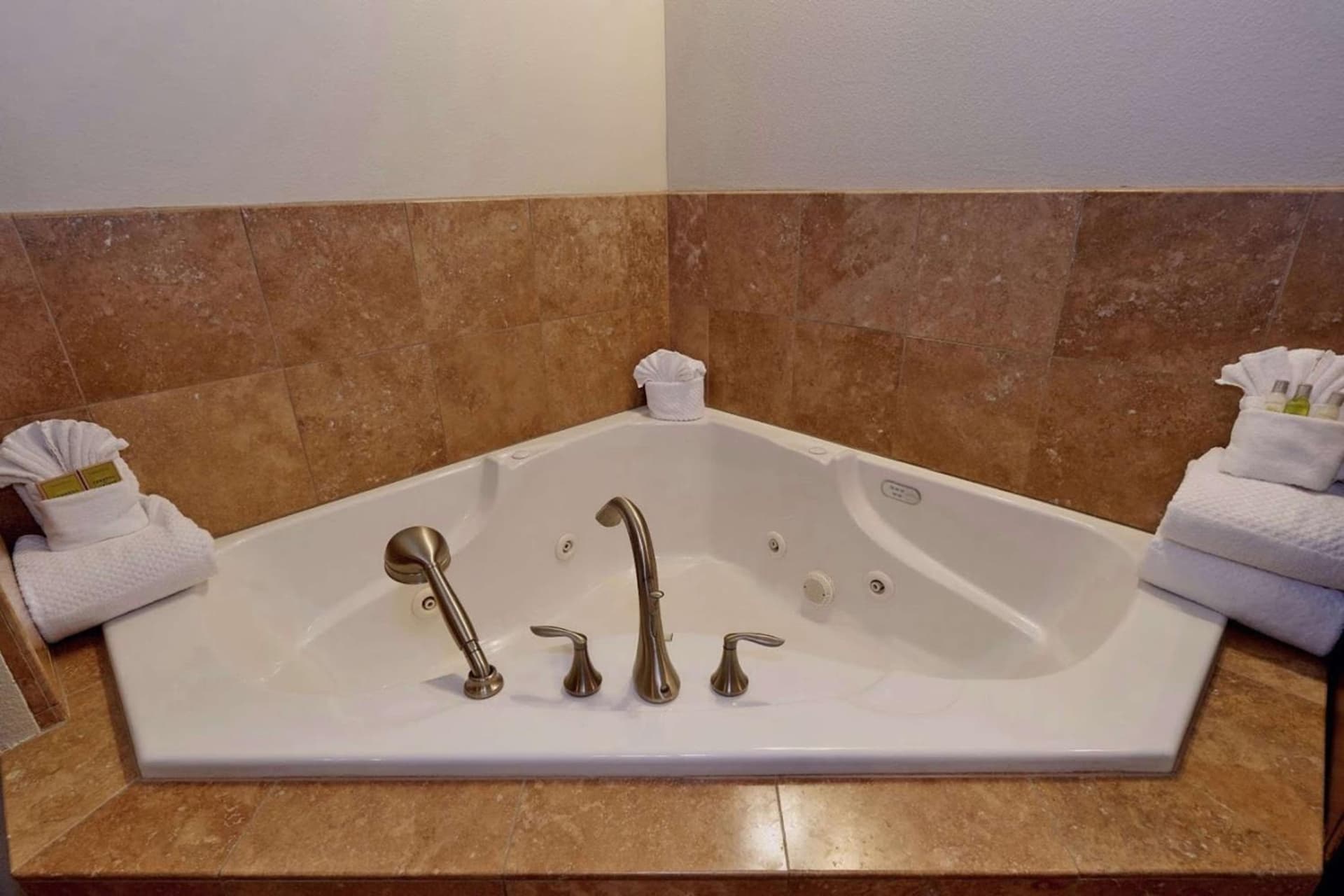 DoubleTree by Hilton Phoenix-Gilbert gallery photo in Gilbert, AZ — image 40