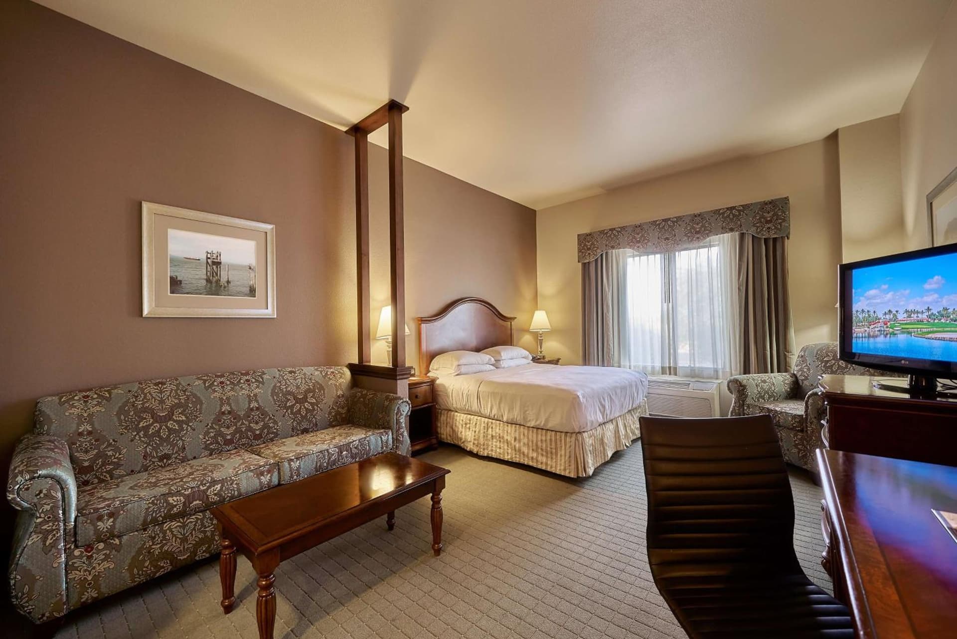DoubleTree by Hilton Phoenix-Gilbert gallery photo in Gilbert, AZ — image 26