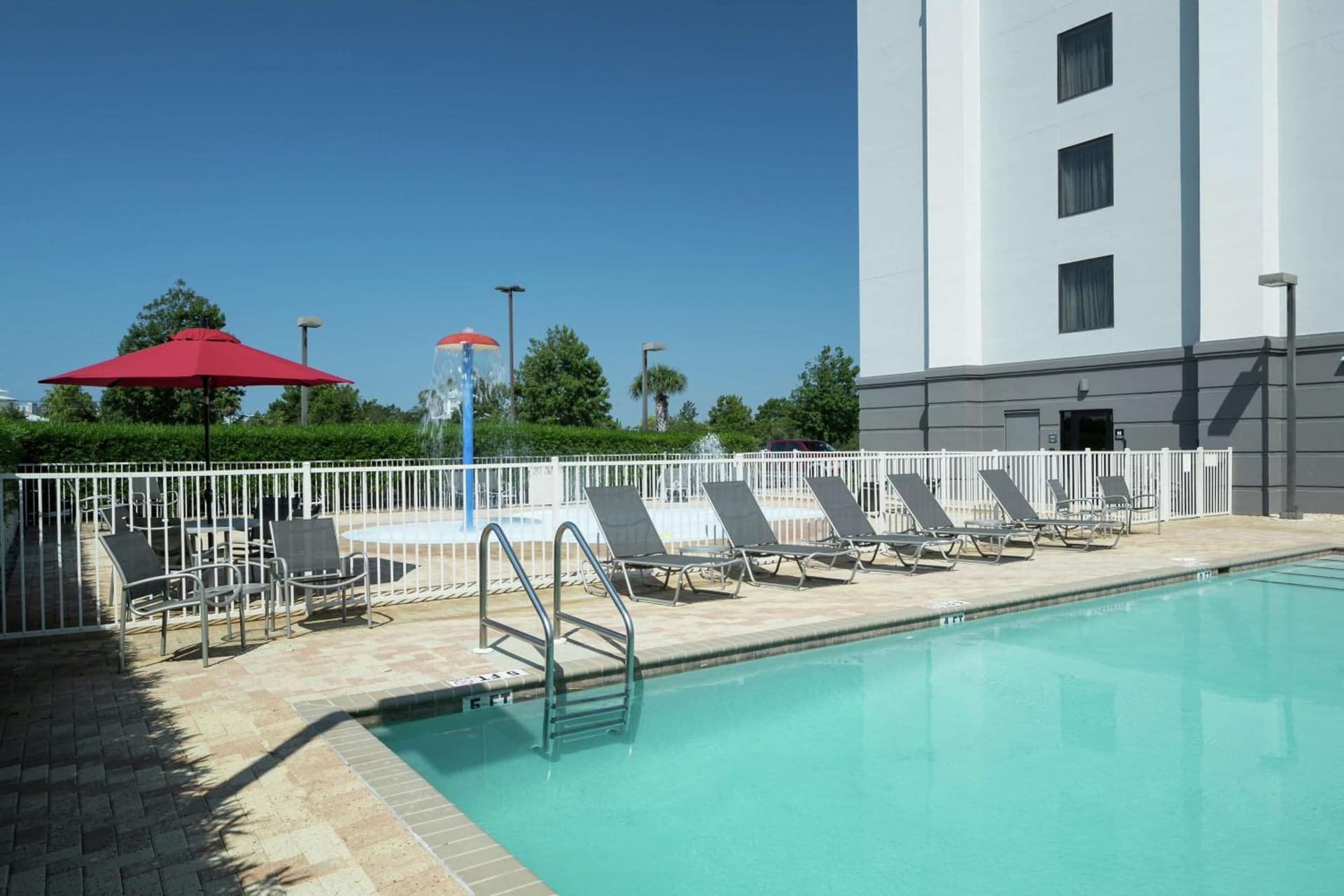 Hampton Inn & Suites Panama City Beach-Pier Park Area gallery photo in Panama City Beach, FL — image 6