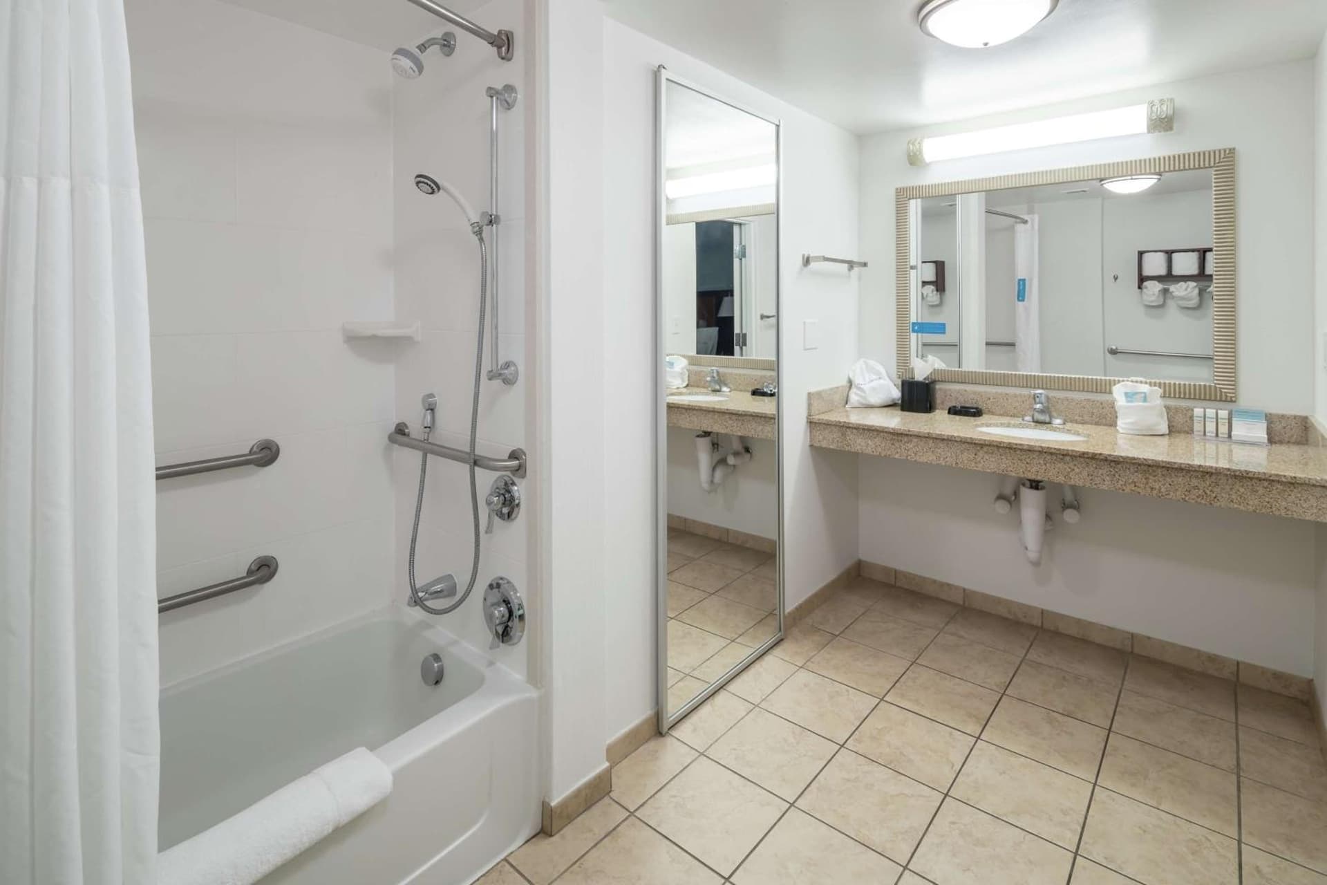 Hampton Inn & Suites Panama City Beach-Pier Park Area gallery photo in Panama City Beach, FL — image 18
