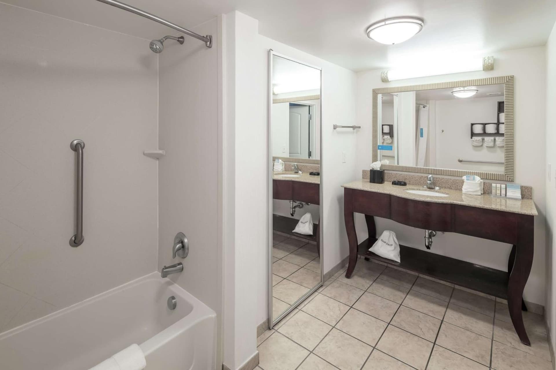 Hampton Inn & Suites Panama City Beach-Pier Park Area gallery photo in Panama City Beach, FL — image 22