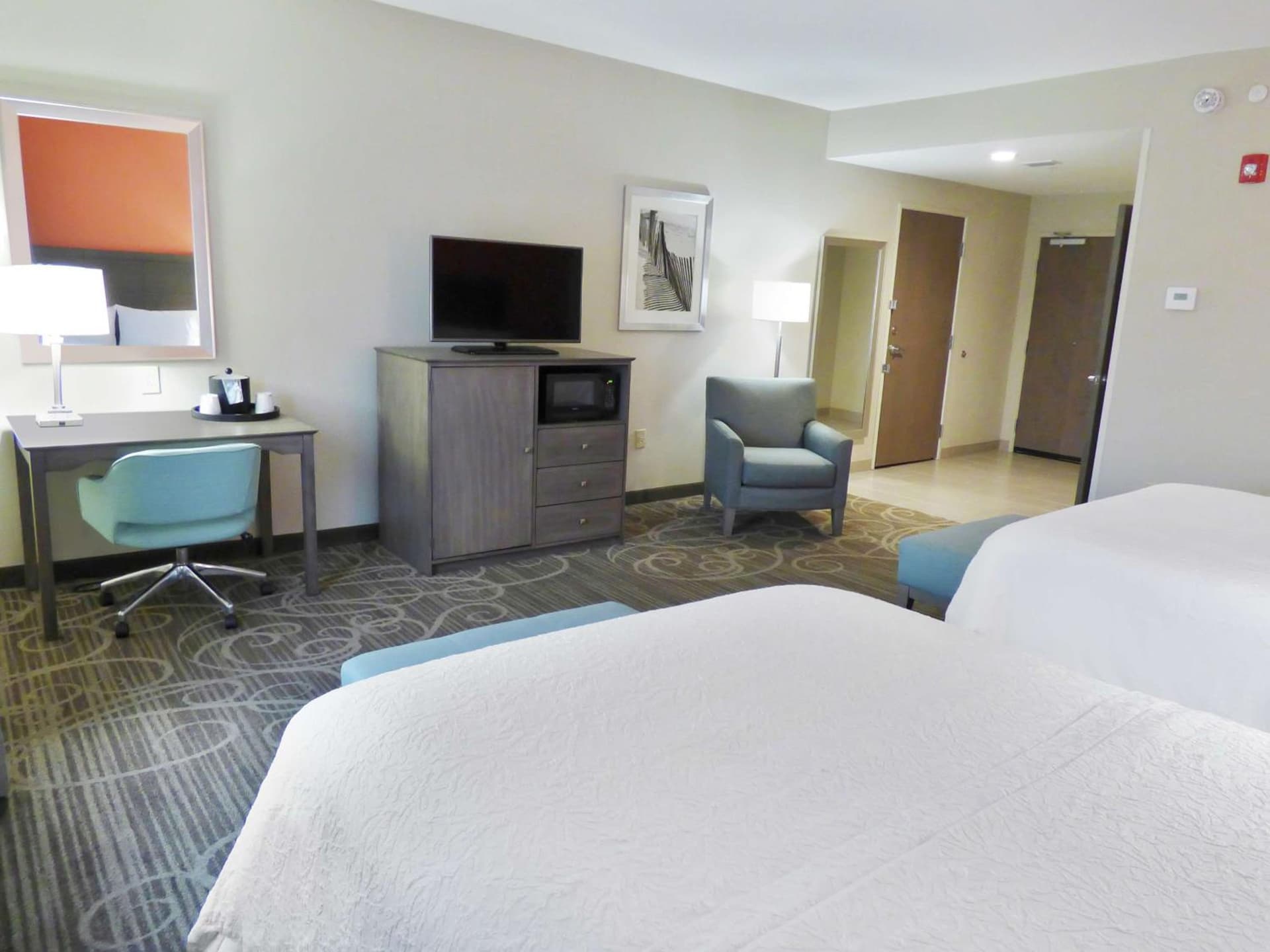 Hampton Inn & Suites Pensacola/I-10 Pine Forest Road property views in Pensacola, FL — gallery photo 3