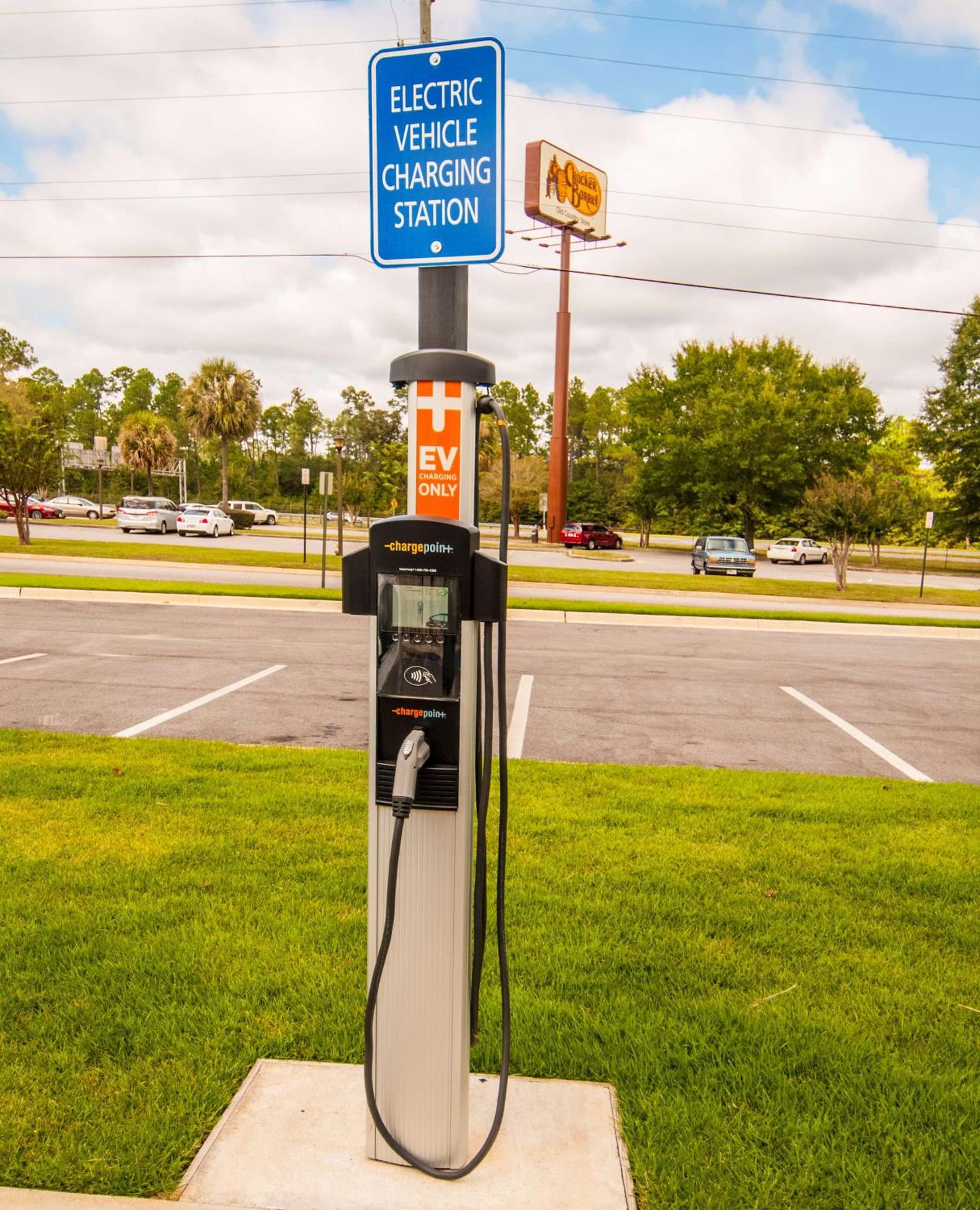 Hampton Inn & Suites Pensacola/I-10 Pine Forest Road gallery photo in Pensacola, FL — image 16