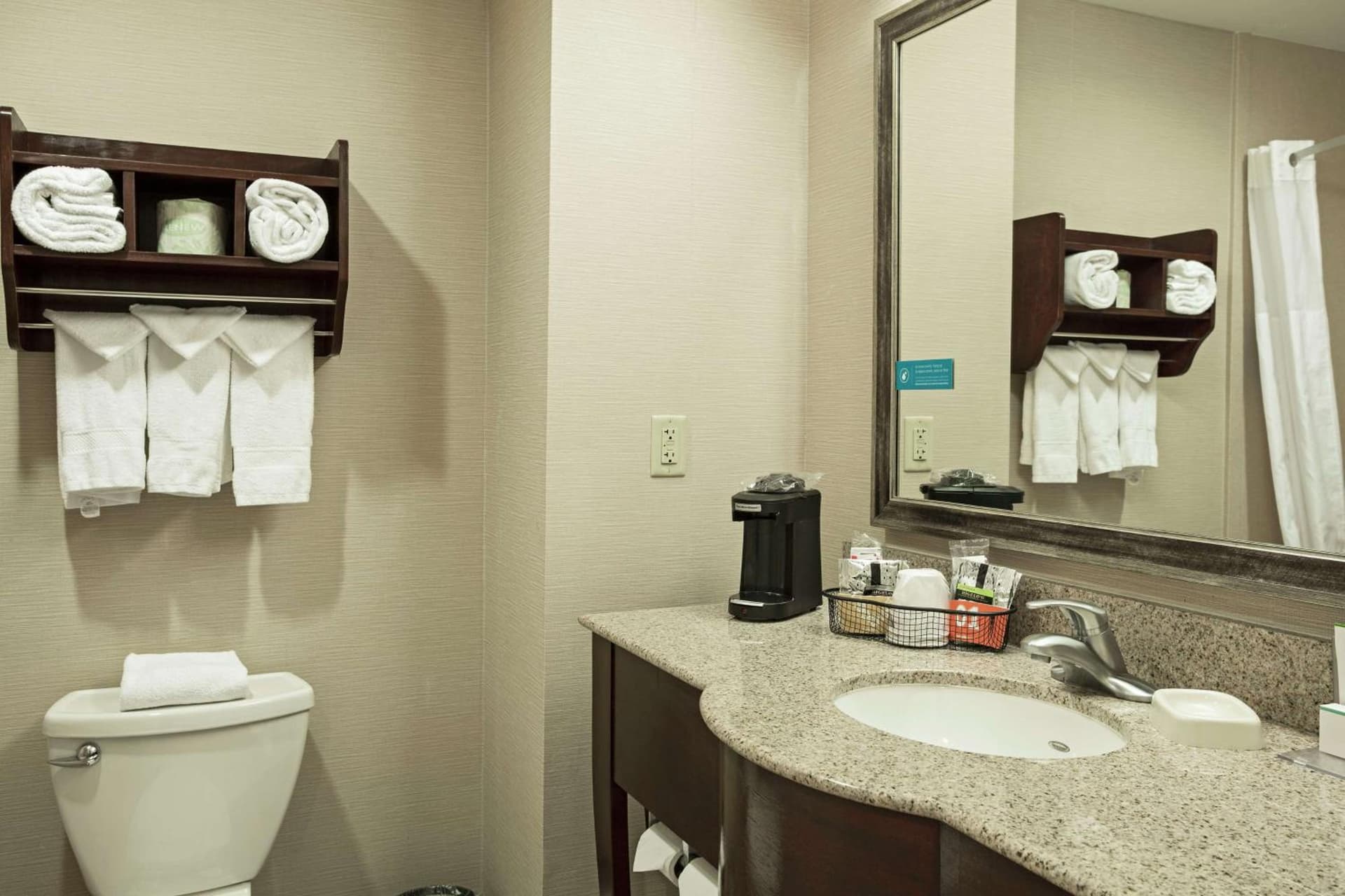 Hampton Inn & Suites Prescott Valley gallery photo in Prescott Valley, AZ — image 38