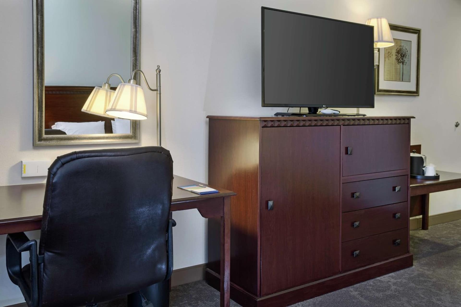 Hampton Inn & Suites Prescott Valley gallery photo in Prescott Valley, AZ — image 32