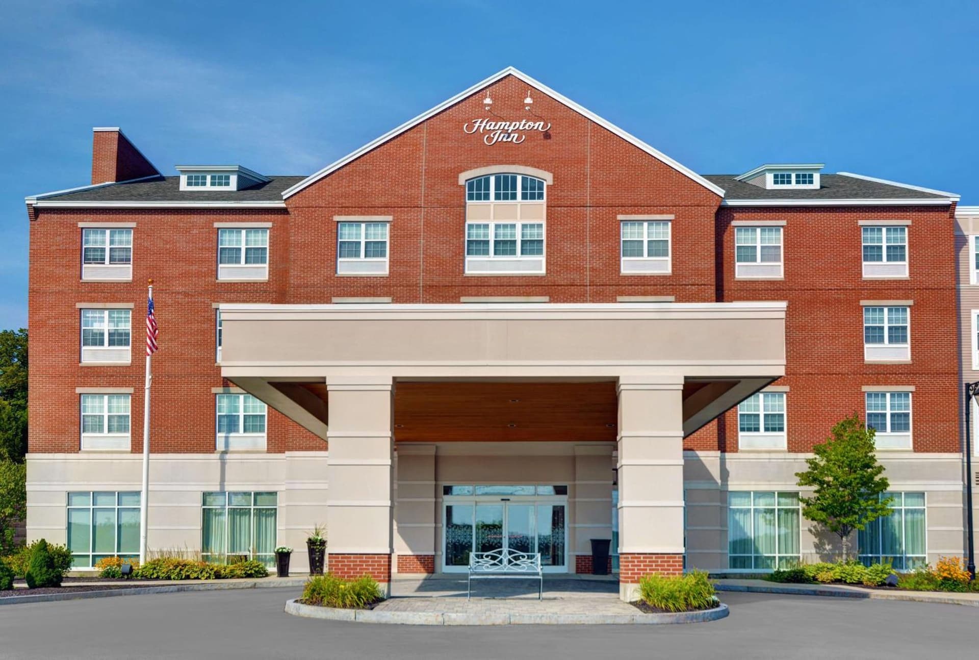 Hampton Inn Bath - Brunswick Area , ME featured exterior or lobby in Bath, ME — similar hotel