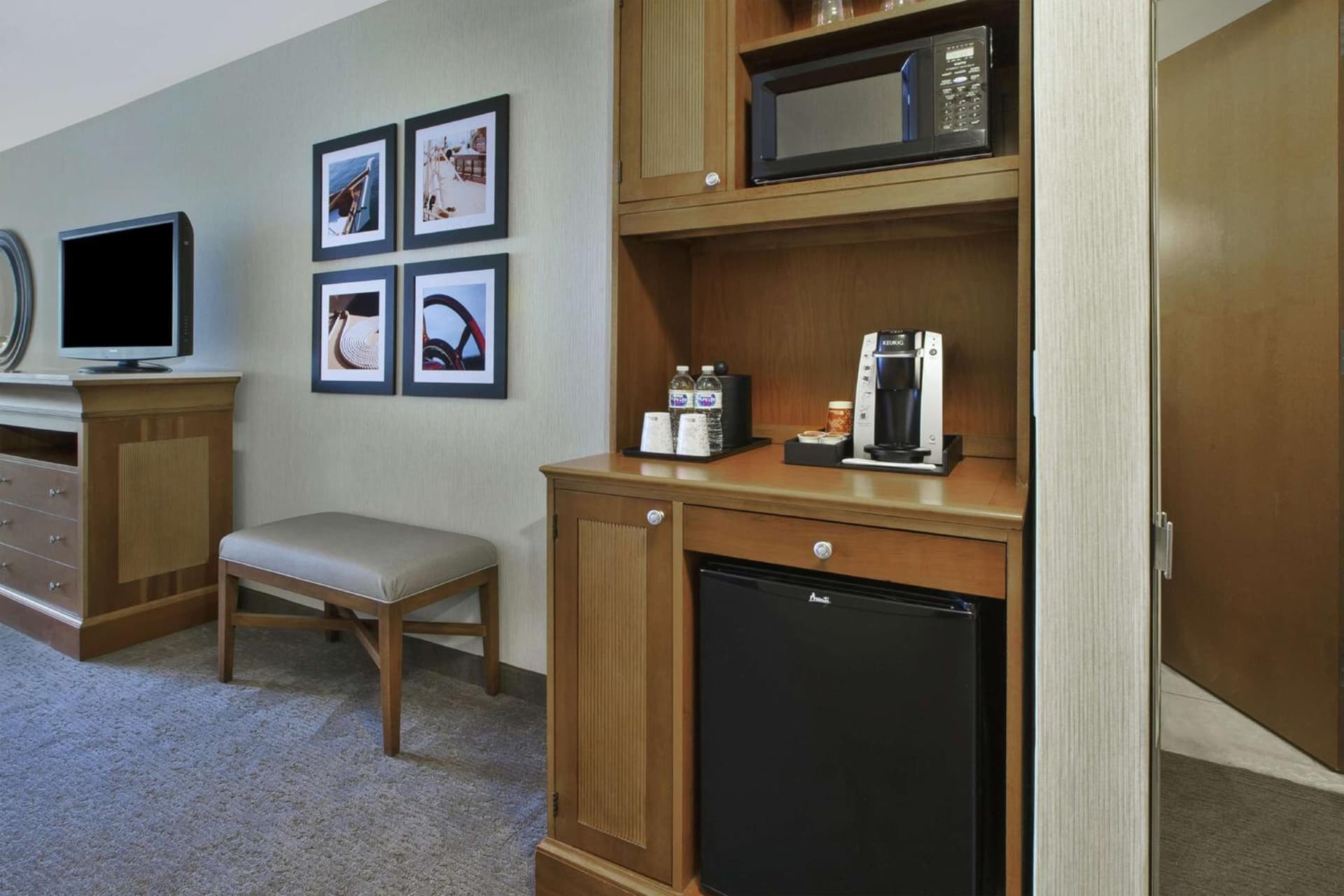 Hilton Garden Inn Portland Downtown Waterfront gallery photo in Portland, ME — image 7