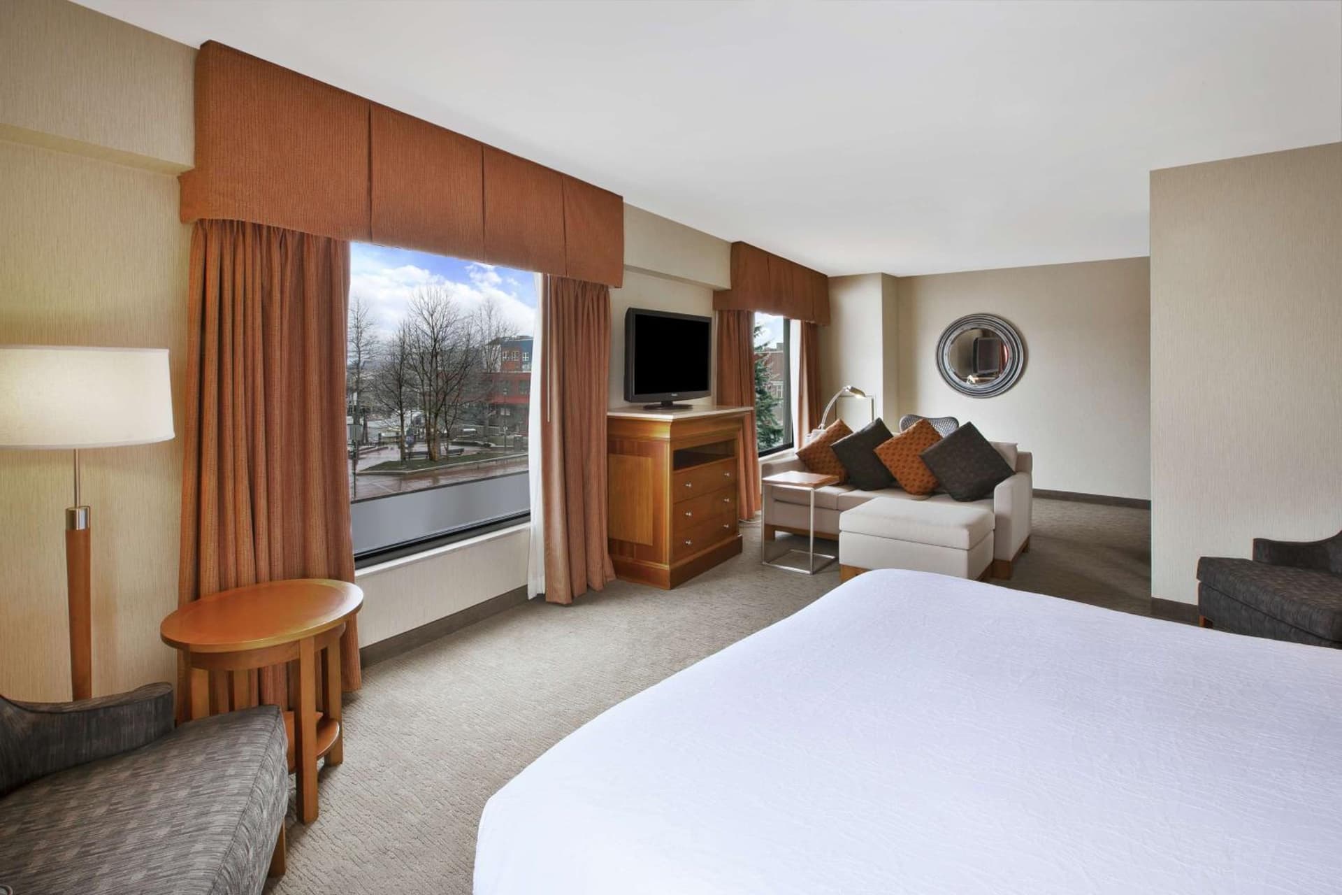 Hilton Garden Inn Portland Downtown Waterfront gallery photo in Portland, ME — image 8