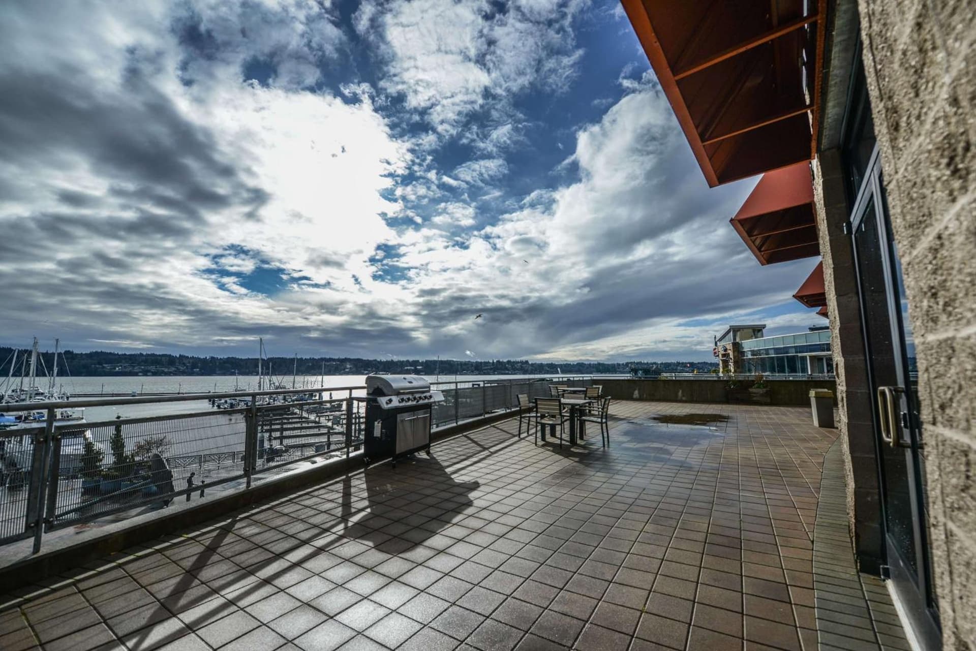 Hampton Inn & Suites Bremerton gallery photo in Bremerton, WA — image 6