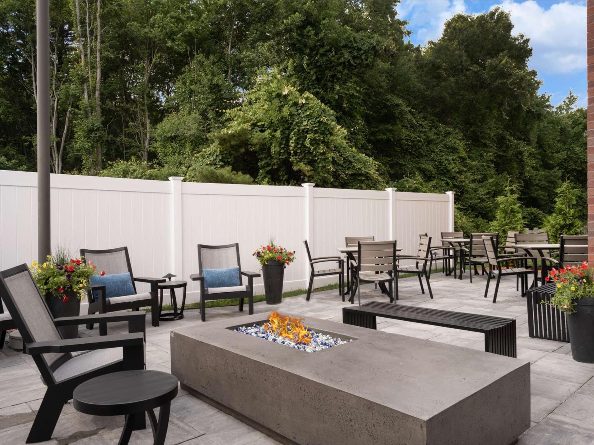 Hampton Inn Raynham-Taunton gallery photo in Raynham, MA — image 23