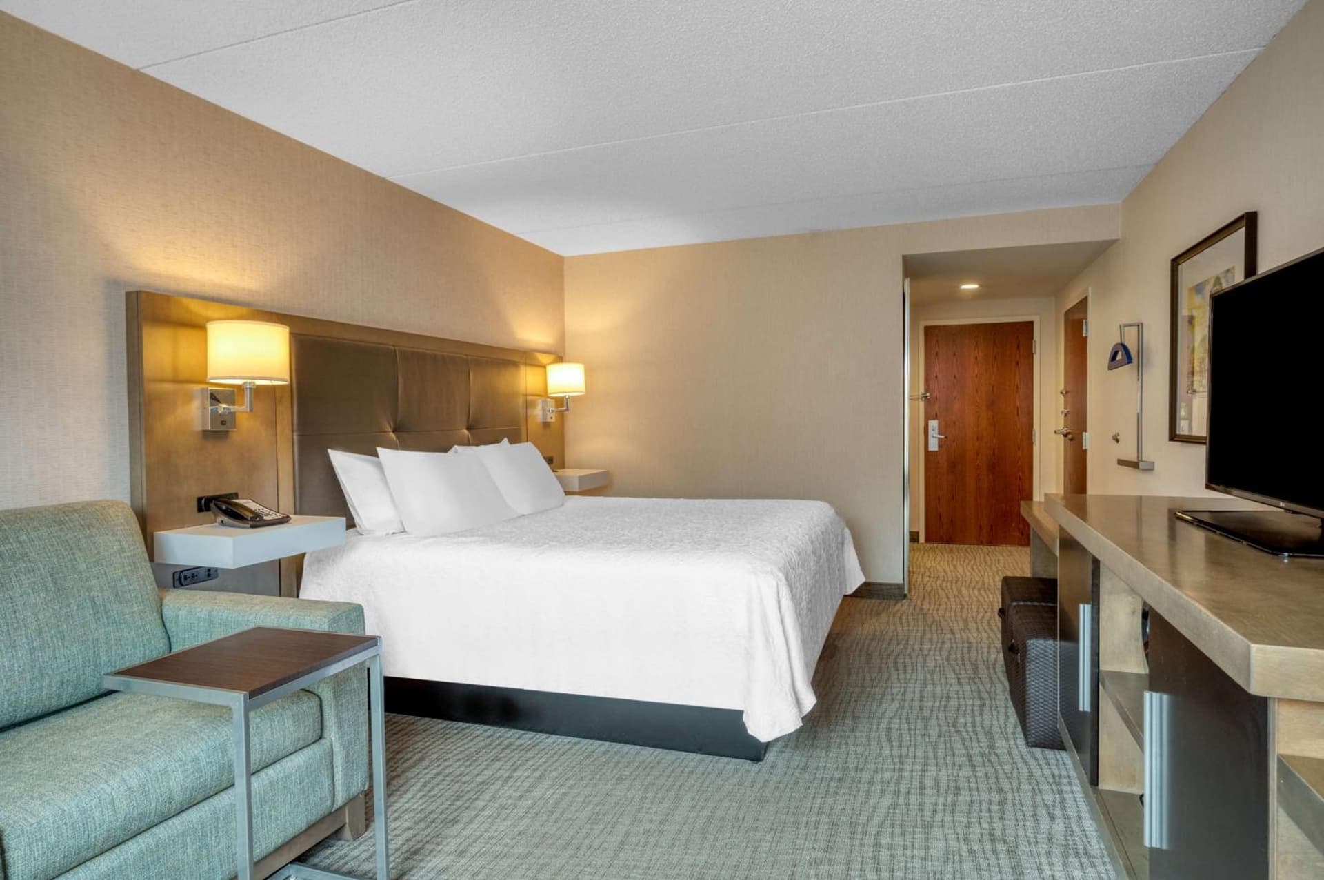 Hampton Inn Raynham-Taunton gallery photo in Raynham, MA — image 5
