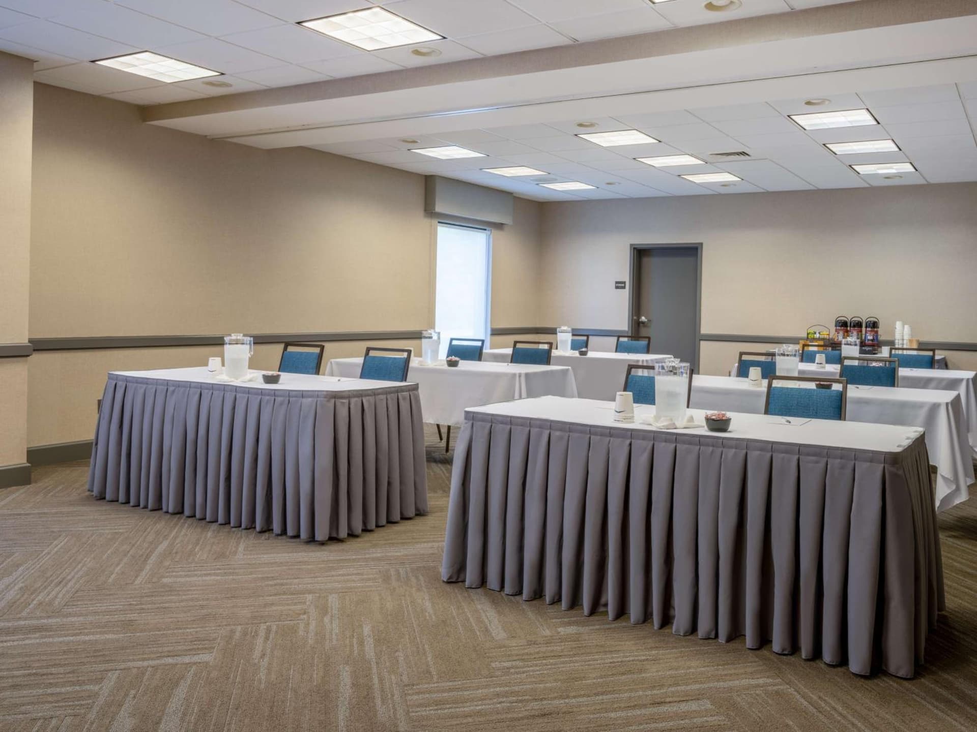 Hampton Inn Raynham-Taunton gallery photo in Raynham, MA — image 18