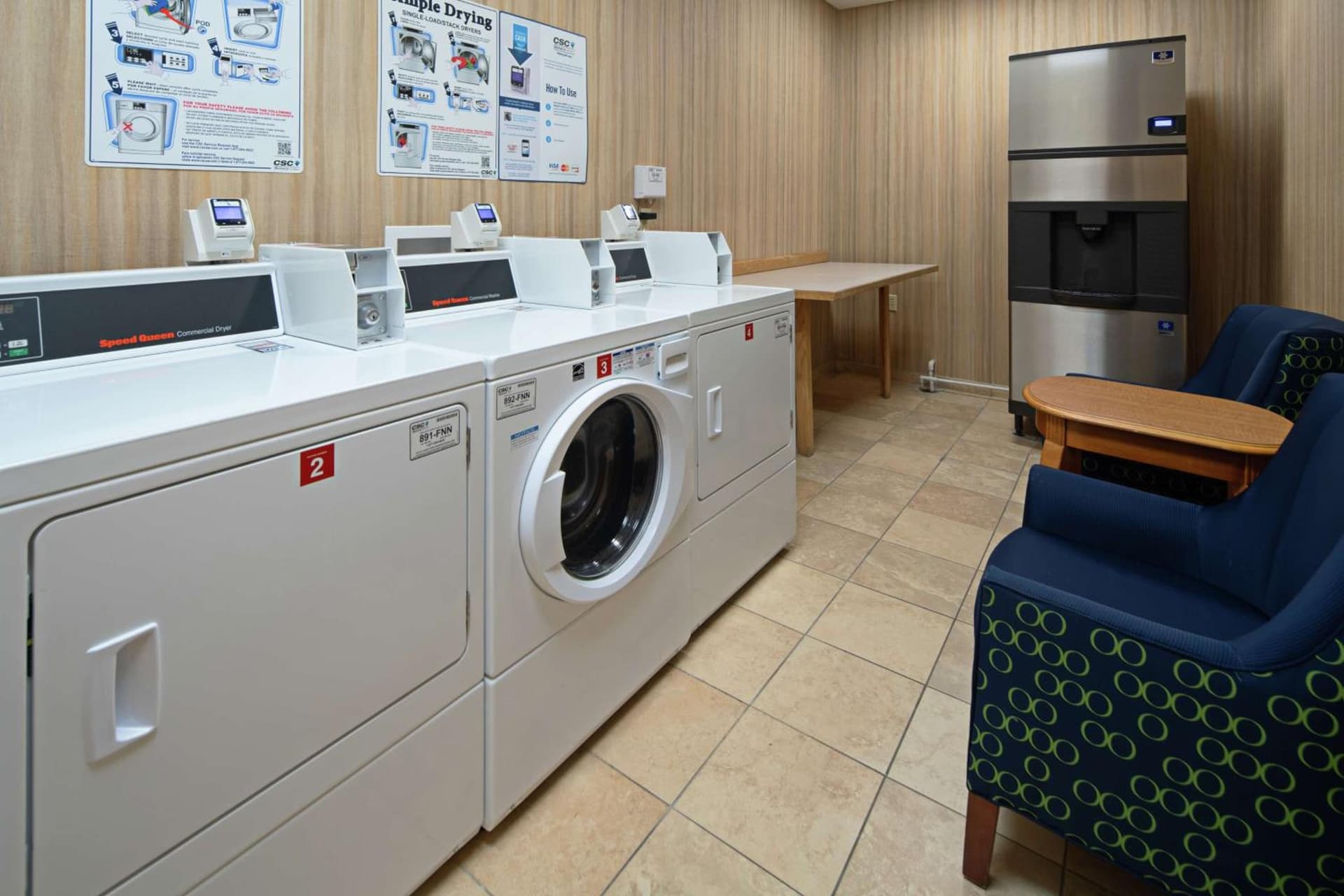 Hampton Inn & Suites Bremerton gallery photo in Bremerton, WA — image 25