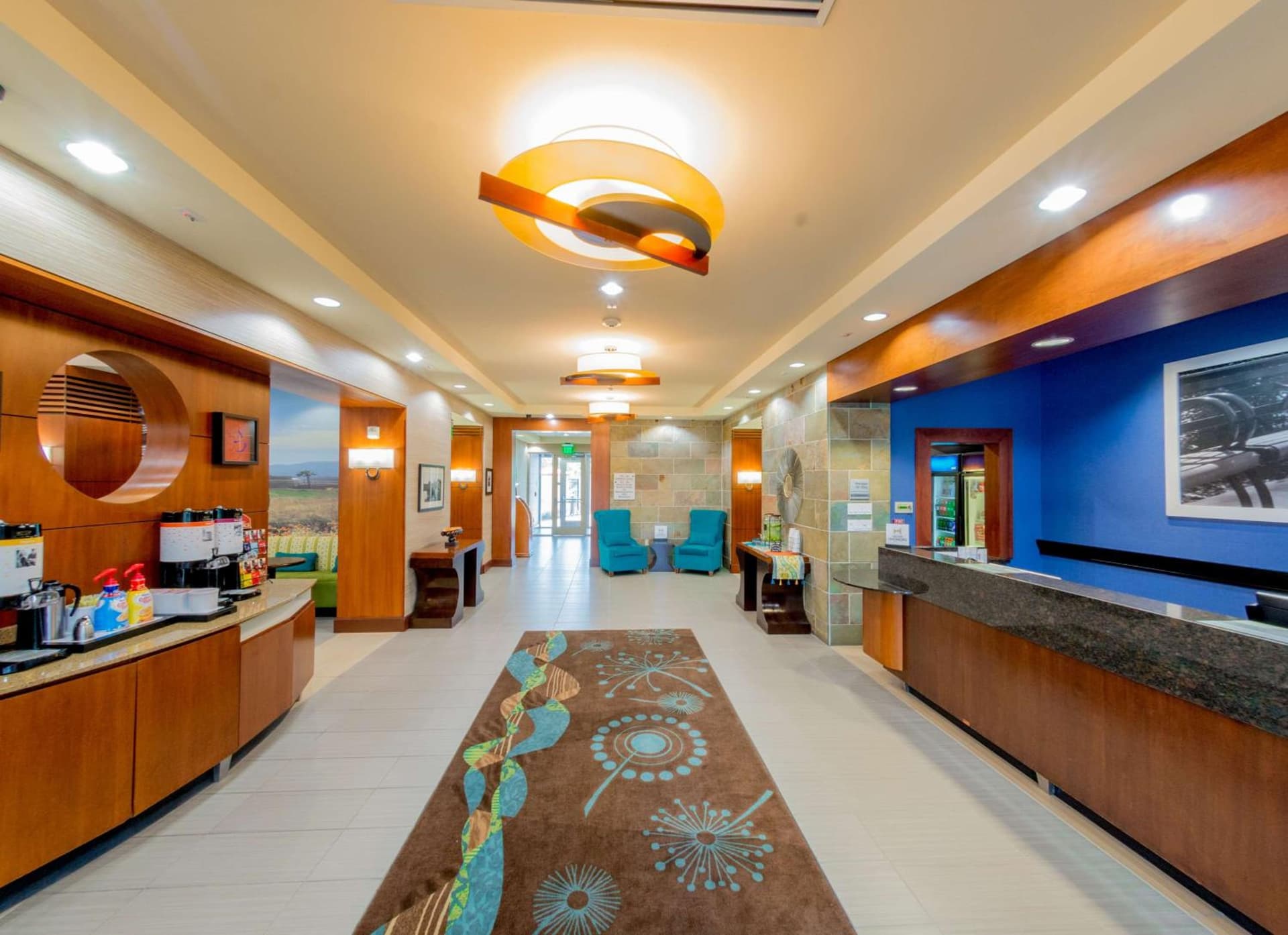 Hampton Inn & Suites Riverside/Corona East gallery photo in Riverside, CA — image 23
