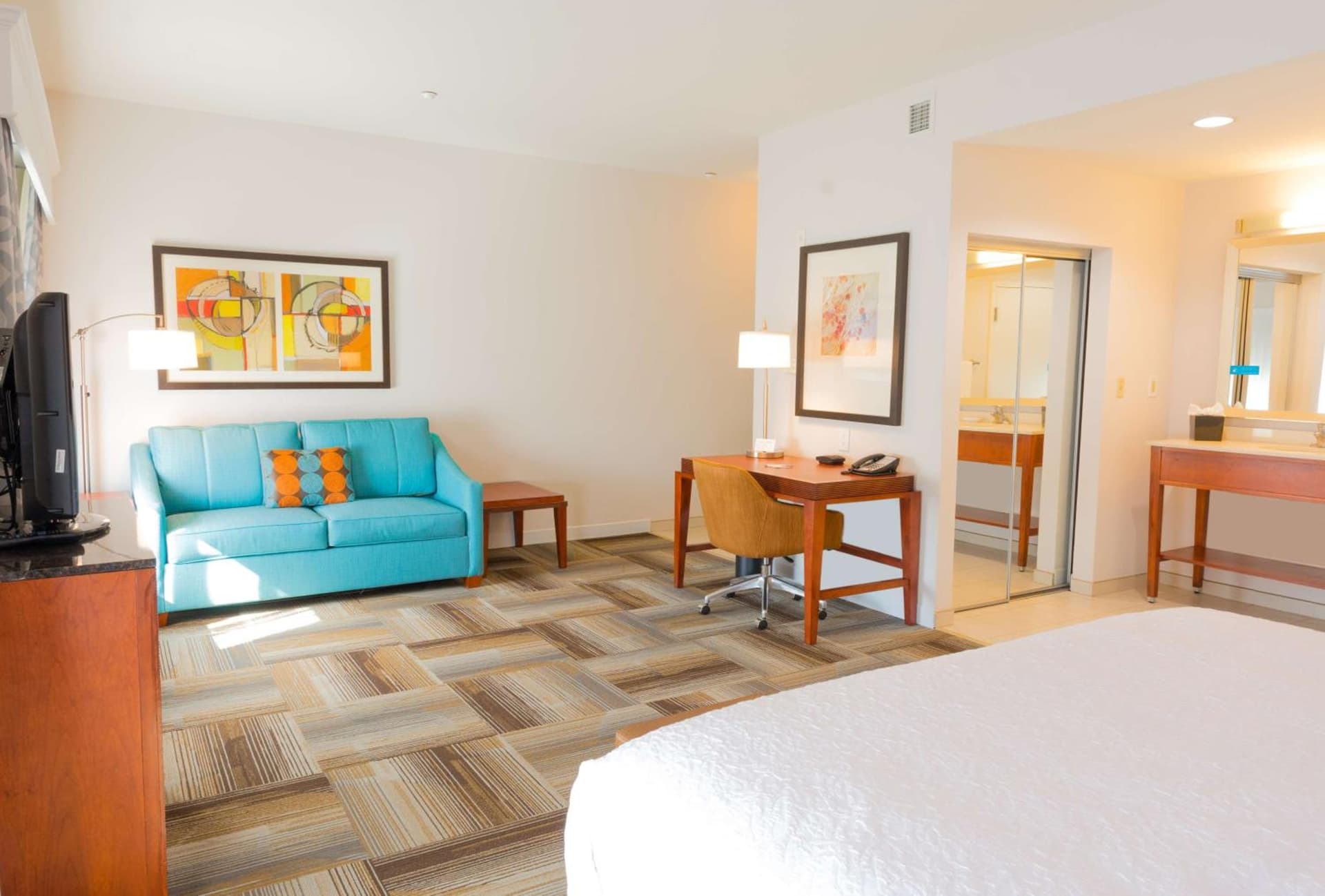 Hampton Inn & Suites Riverside/Corona East gallery photo in Riverside, CA — image 21