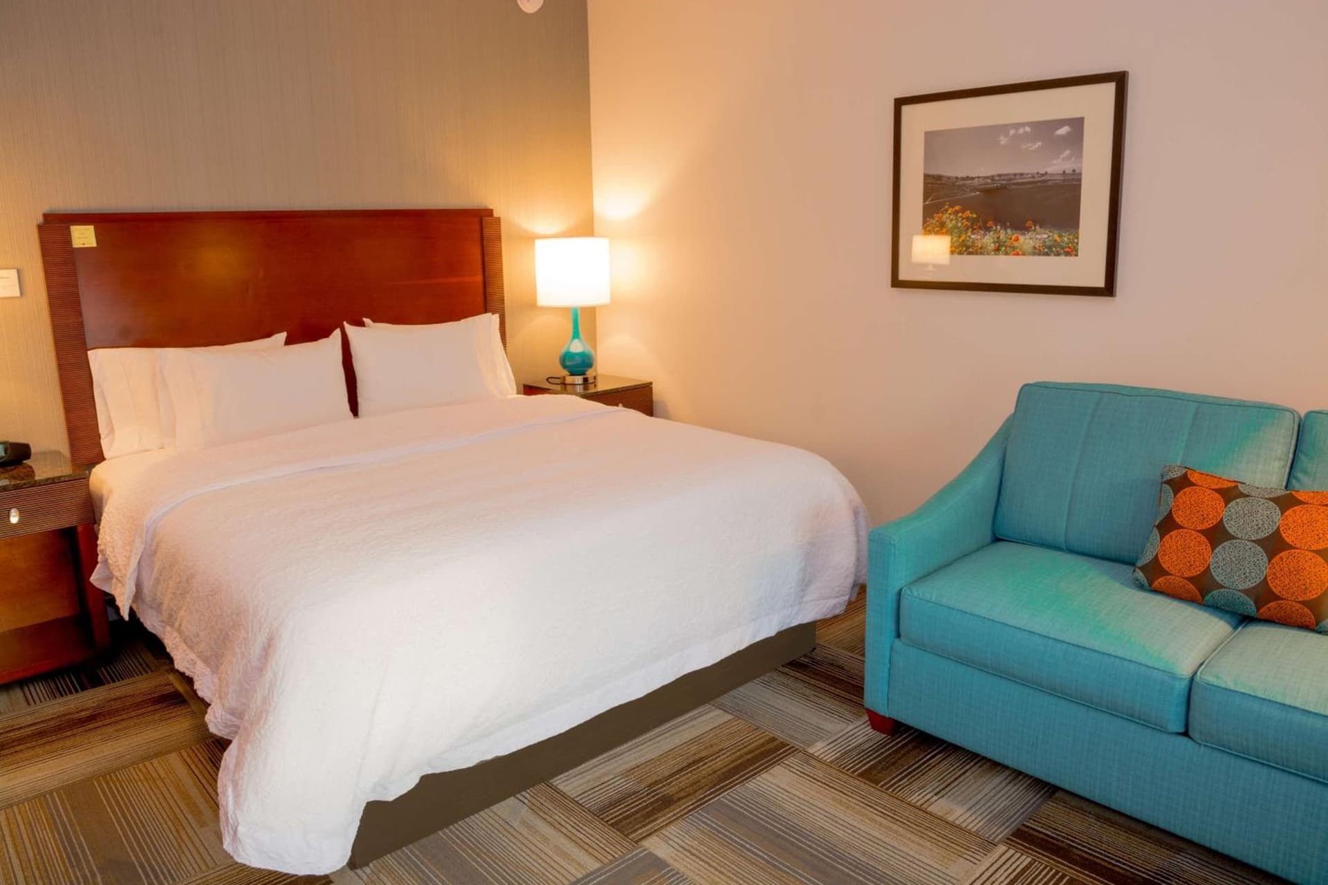 Hampton Inn & Suites Riverside/Corona East gallery photo in Riverside, CA — image 8
