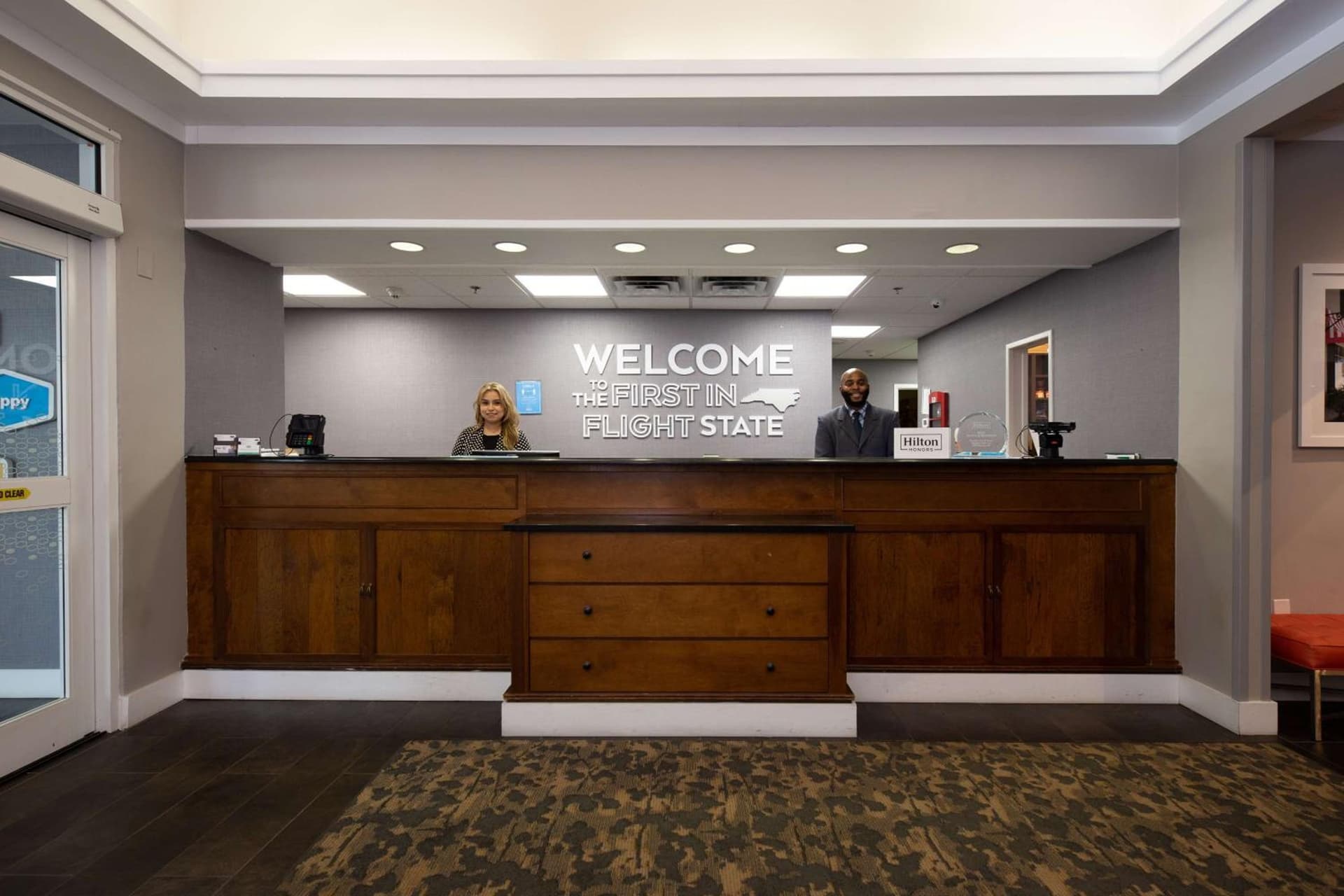 Hampton Inn & Suites Raleigh Cary Lenovo Center gallery photo in Cary, NC — image 27