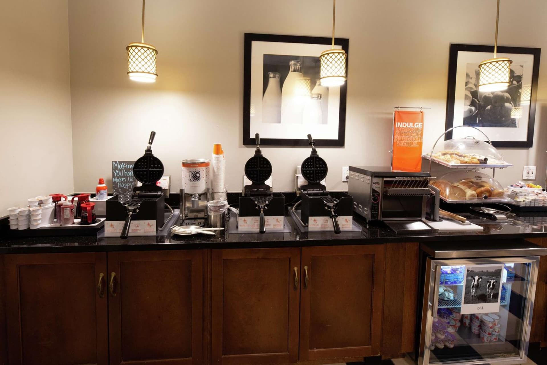 Hampton Inn & Suites Raleigh Cary Lenovo Center gallery photo in Cary, NC — image 26