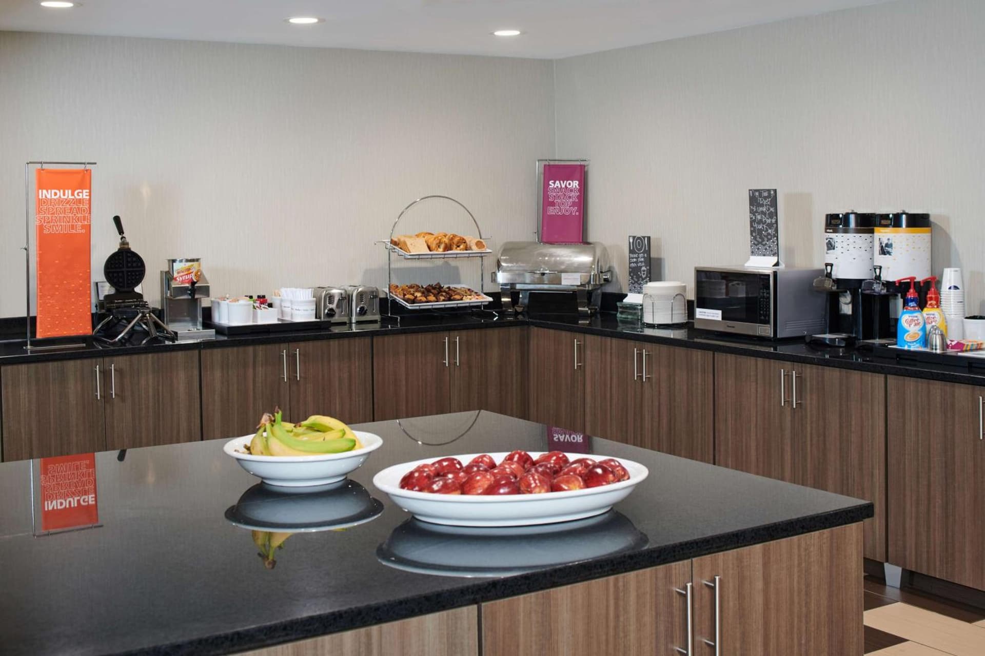 Hampton Inn & Suites Chapel Hill/Durham gallery photo in Chapel Hill, NC — image 15